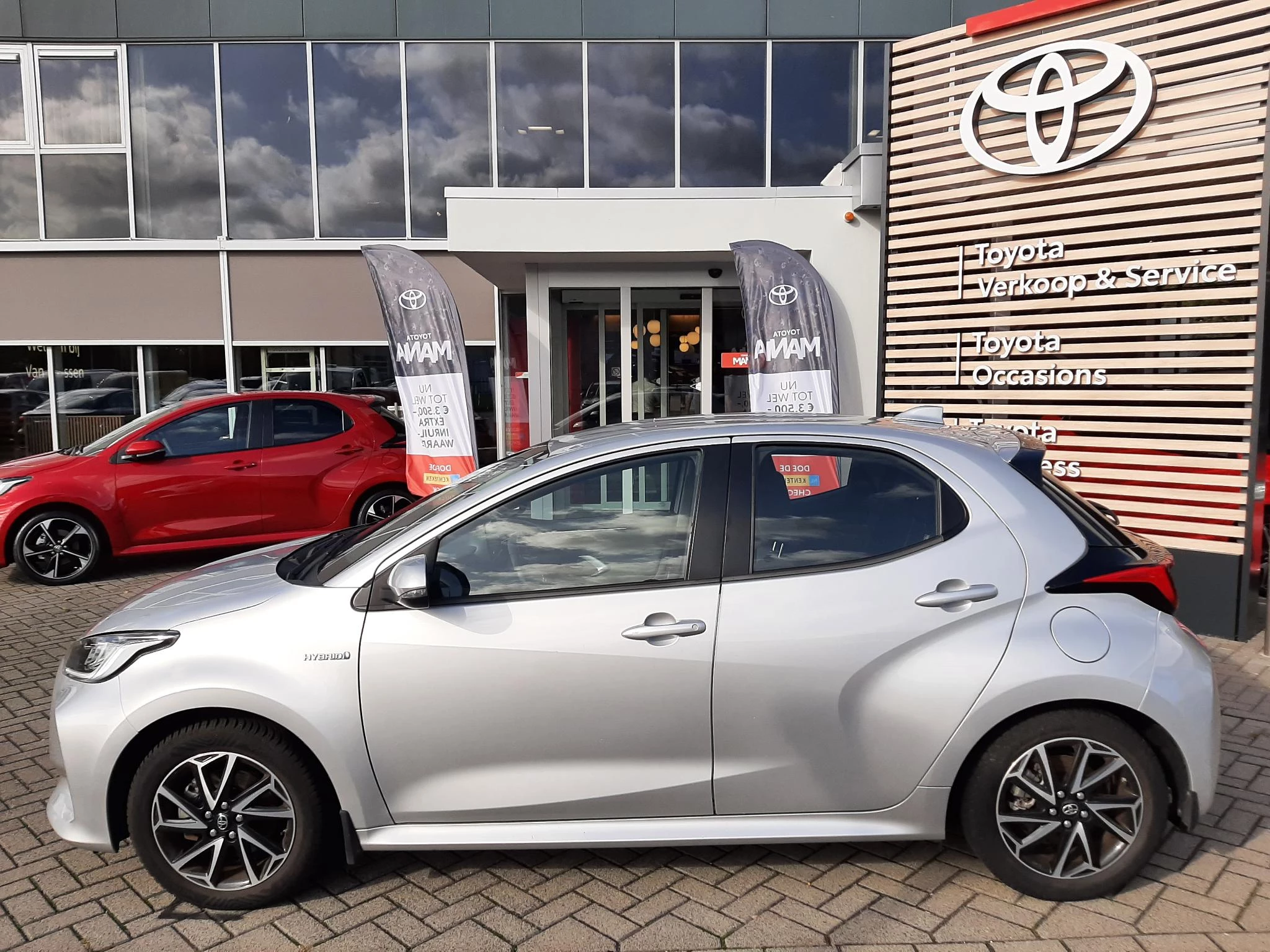 Hoofdafbeelding Toyota Yaris