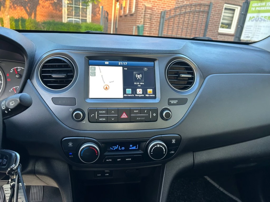 Hoofdafbeelding Hyundai i10