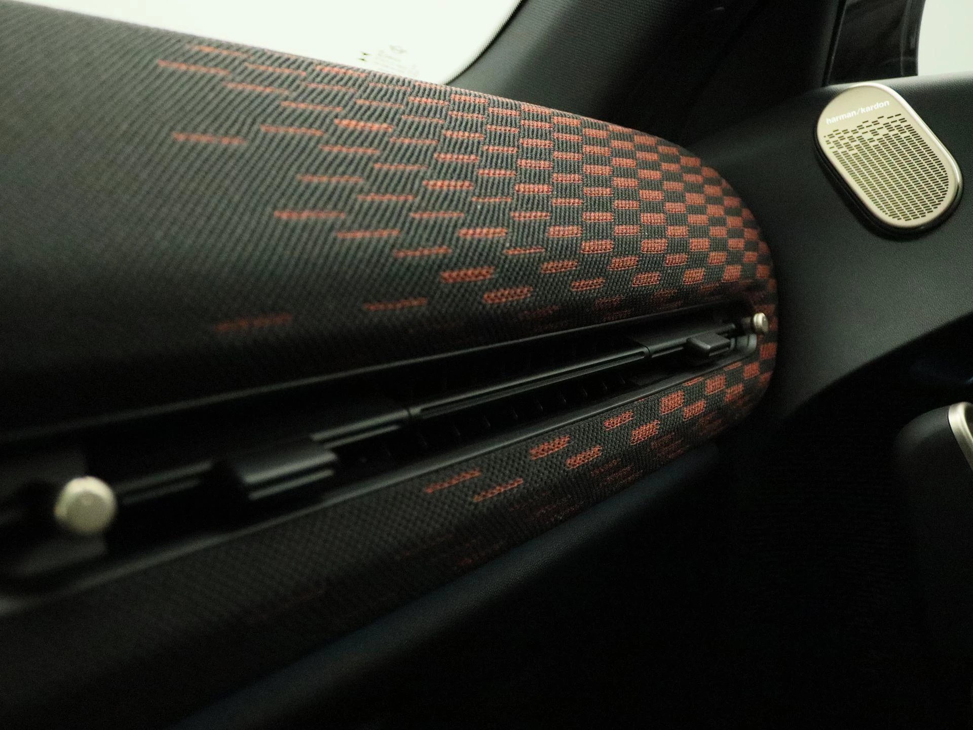 Hoofdafbeelding MINI Aceman