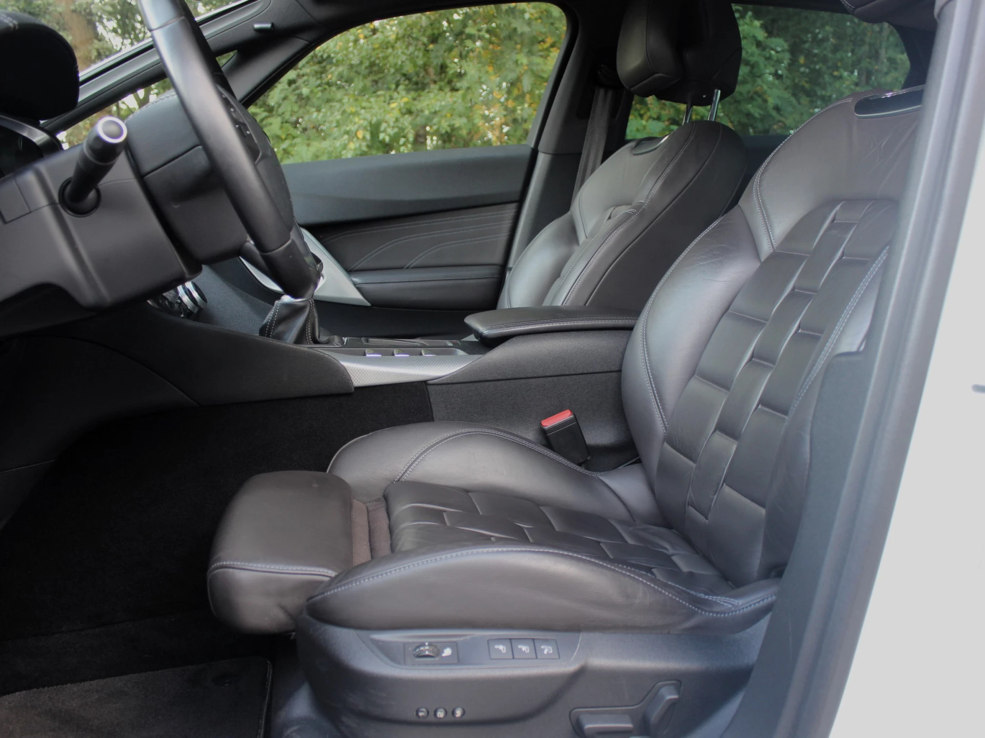 Hoofdafbeelding DS DS 5