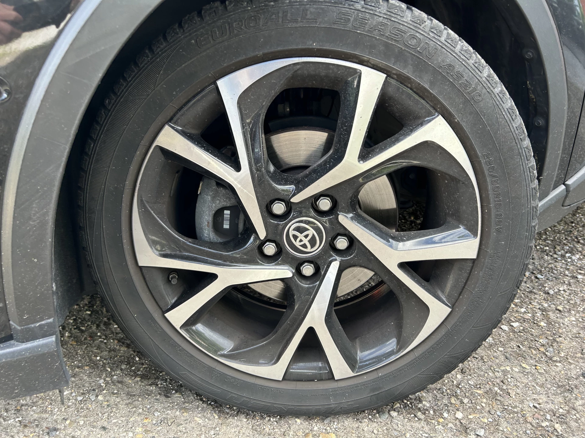 Hoofdafbeelding Toyota C-HR