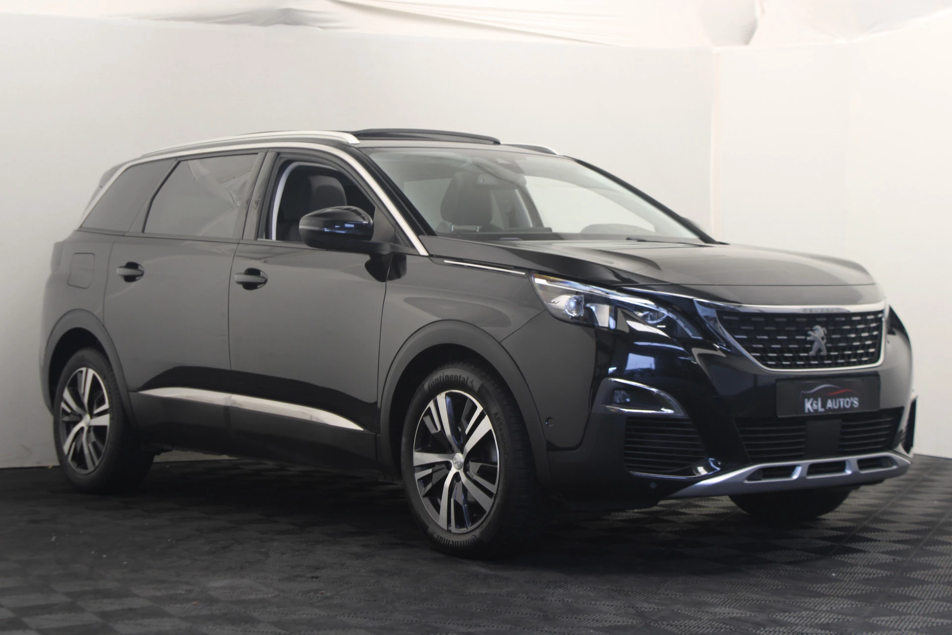 Hoofdafbeelding Peugeot 5008