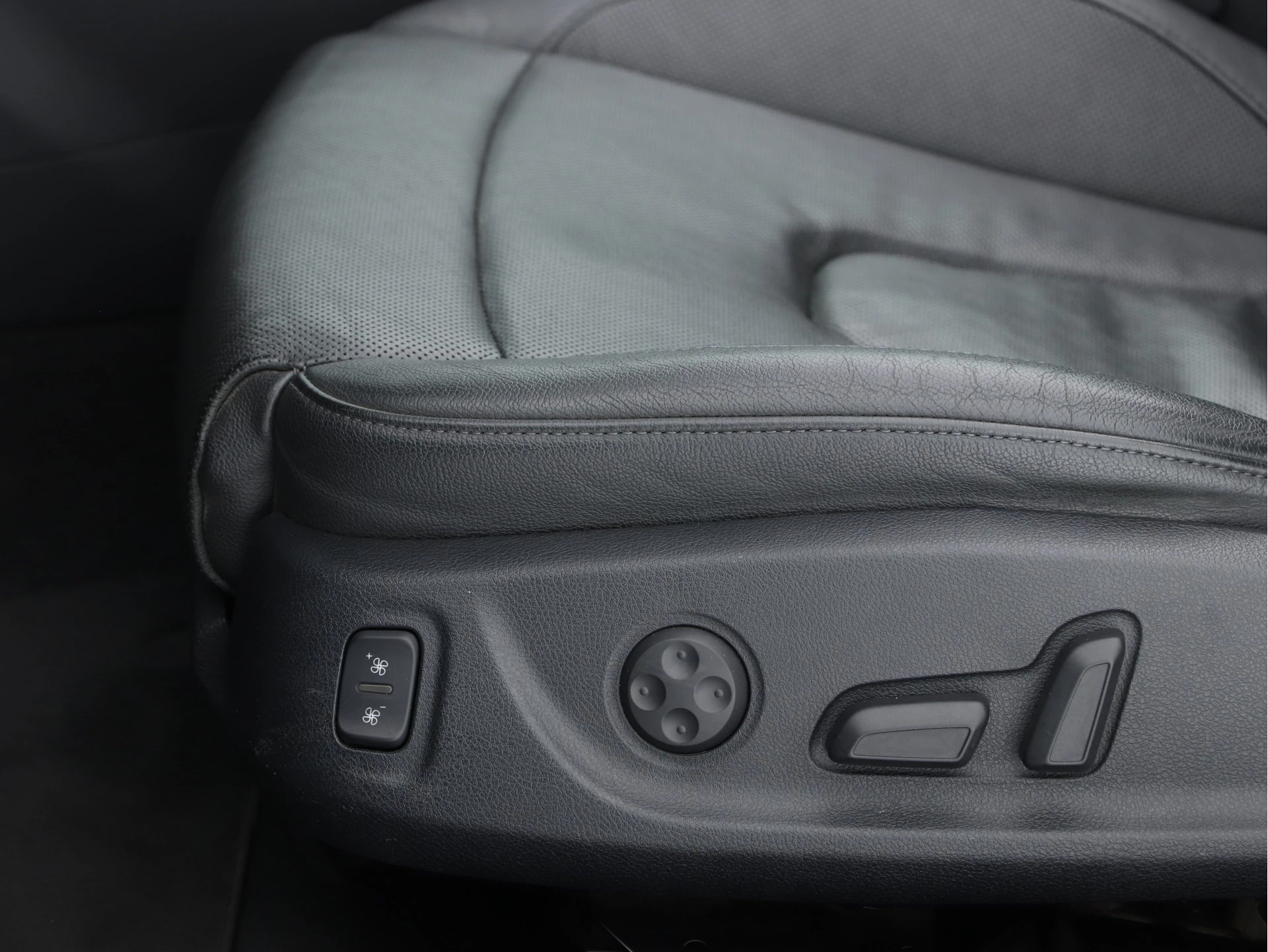 Hoofdafbeelding Audi S5