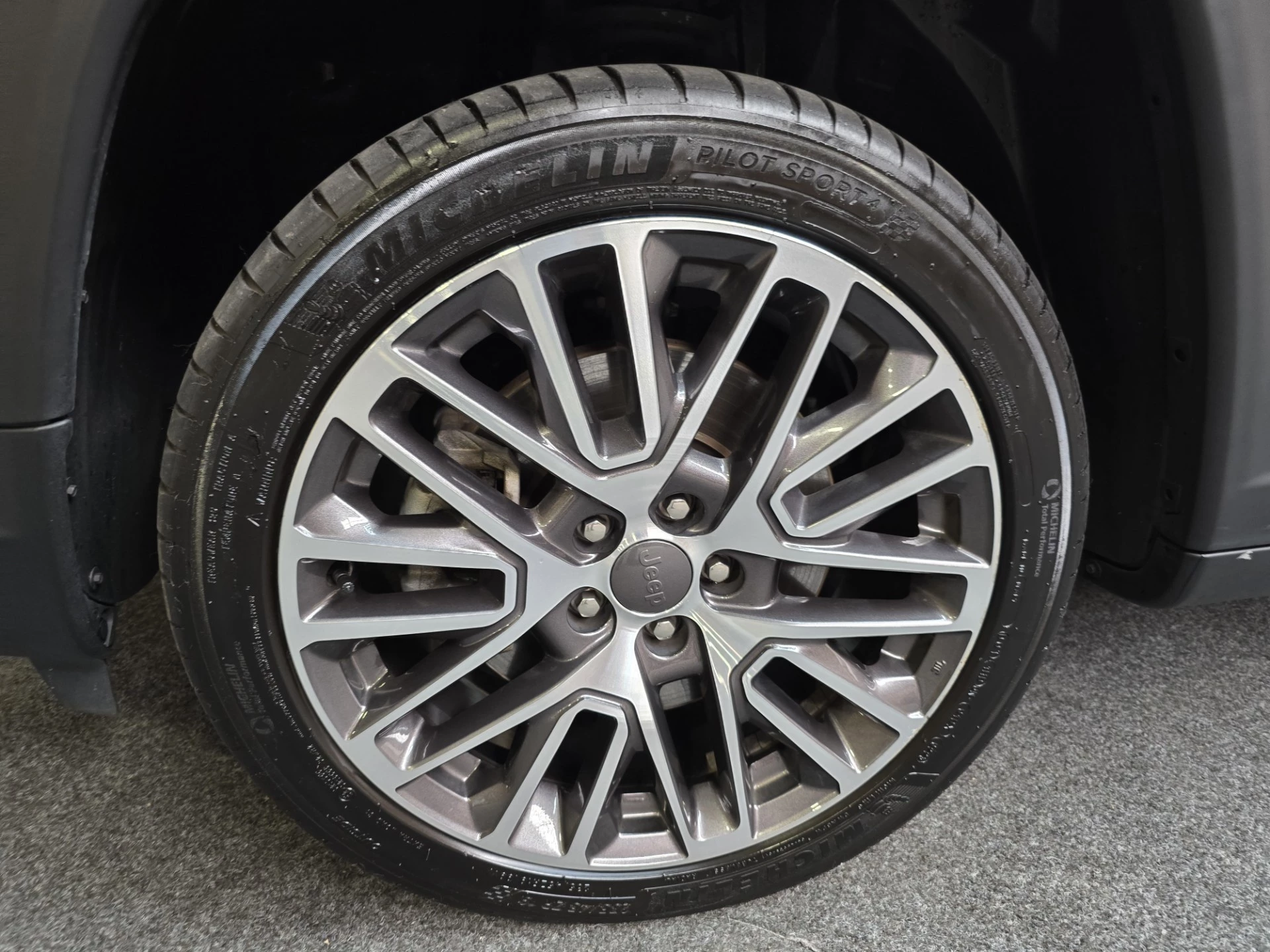 Hoofdafbeelding Jeep Compass