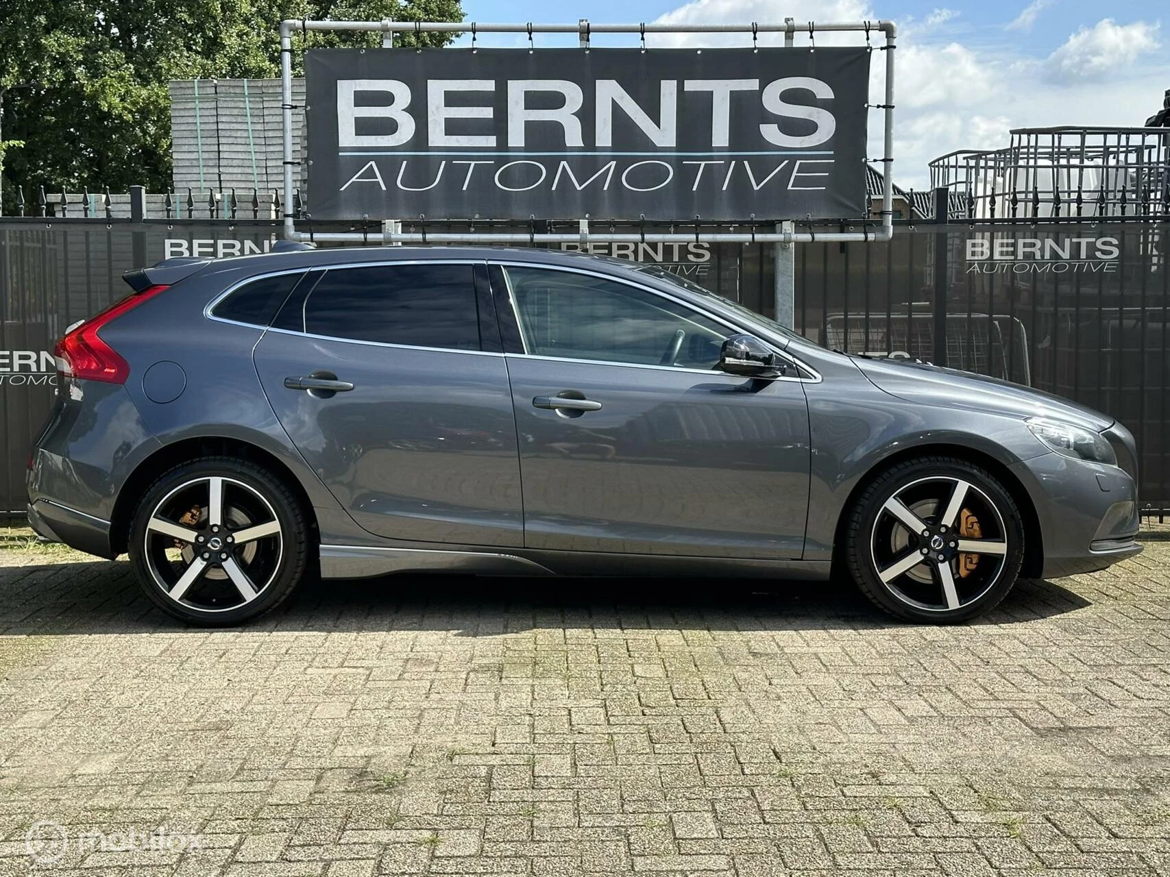 Hoofdafbeelding Volvo V40