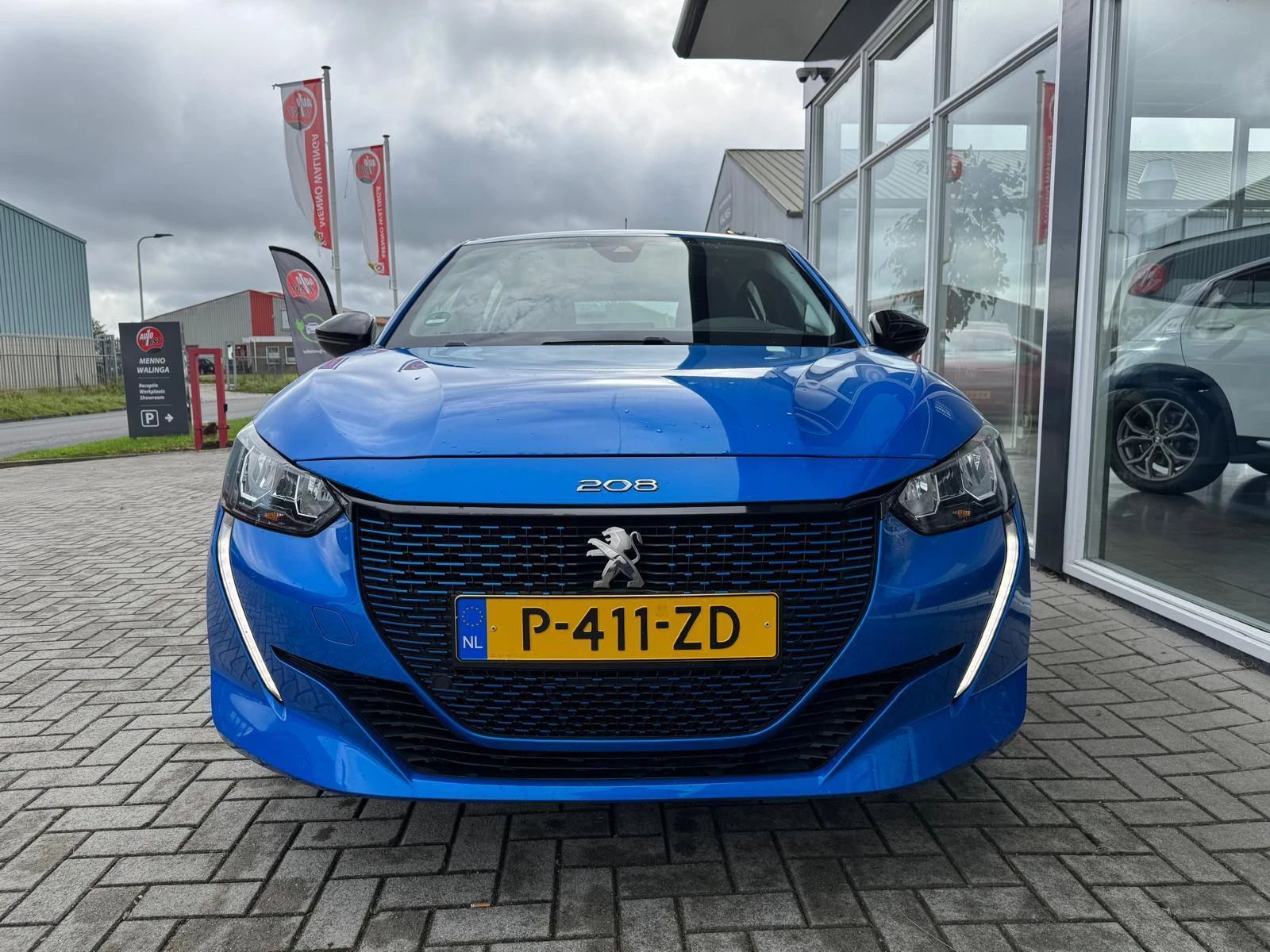 Hoofdafbeelding Peugeot e-208