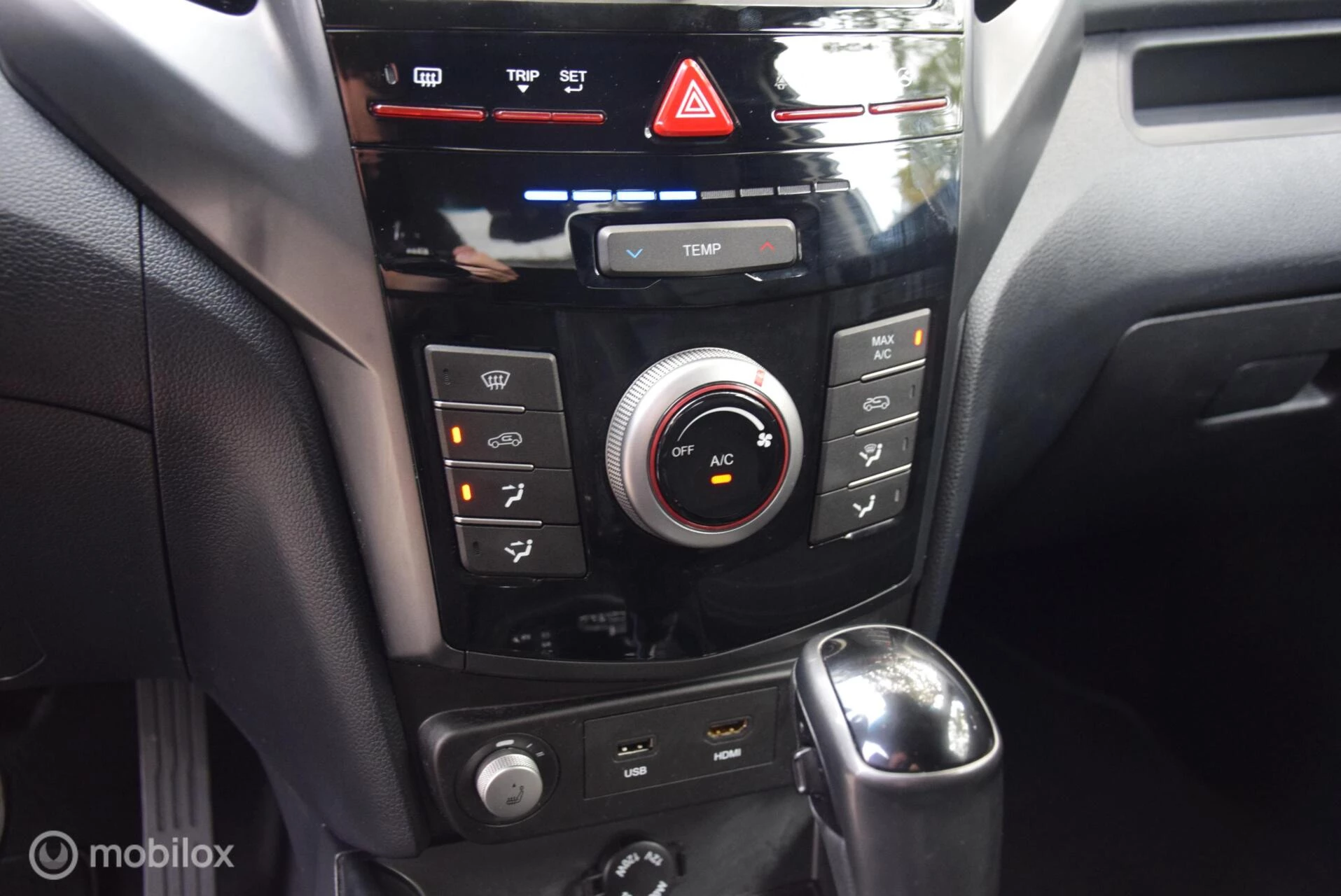 Hoofdafbeelding SsangYong XLV