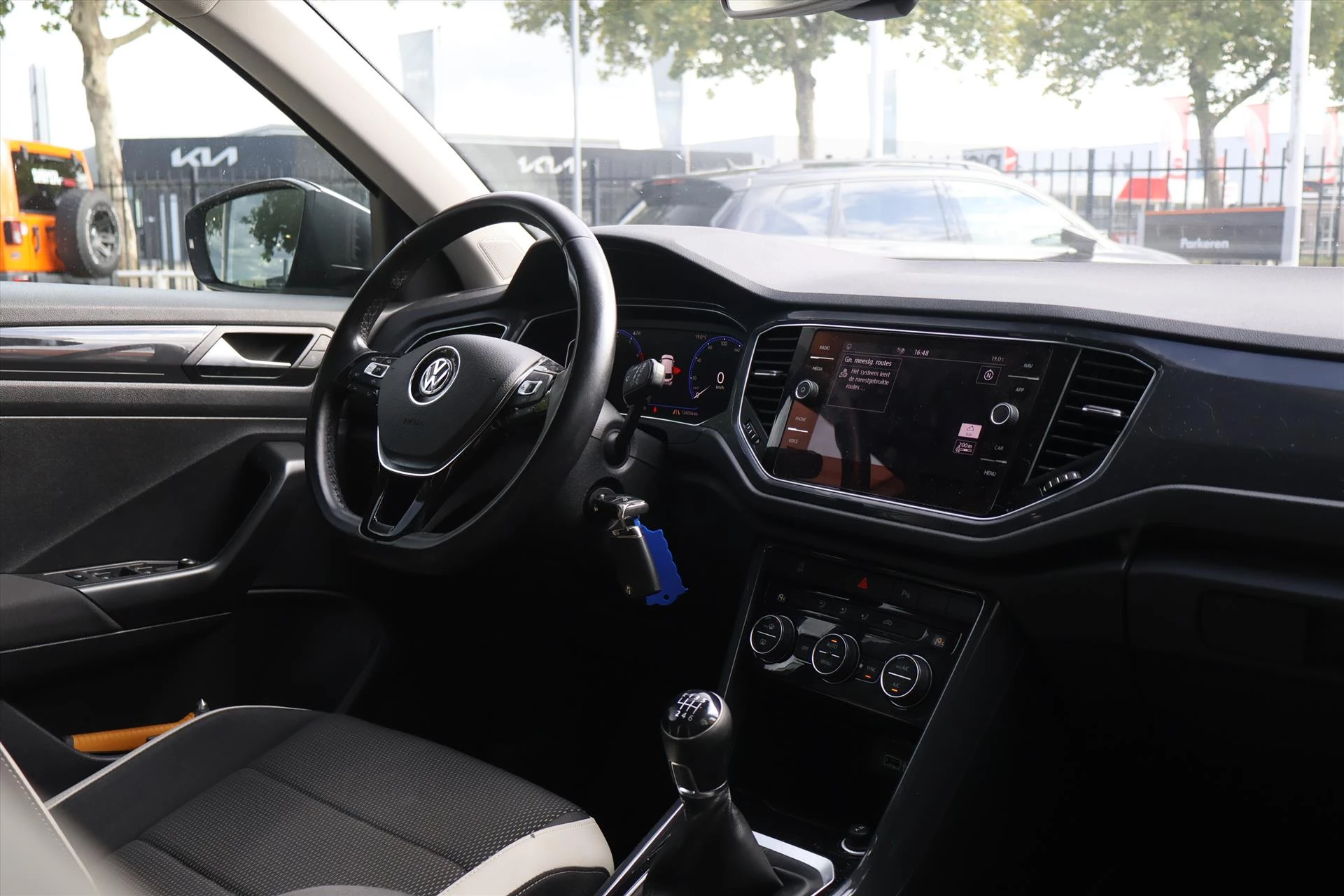 Hoofdafbeelding Volkswagen T-Roc