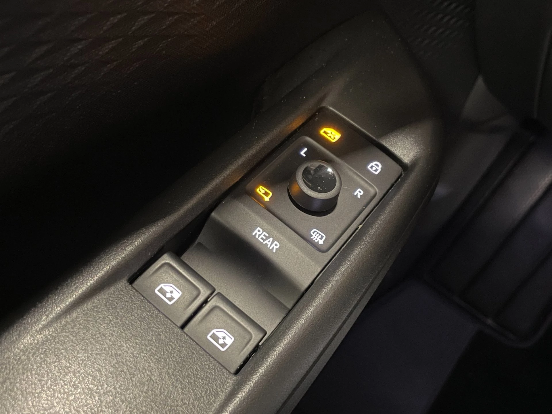 Hoofdafbeelding CUPRA Born