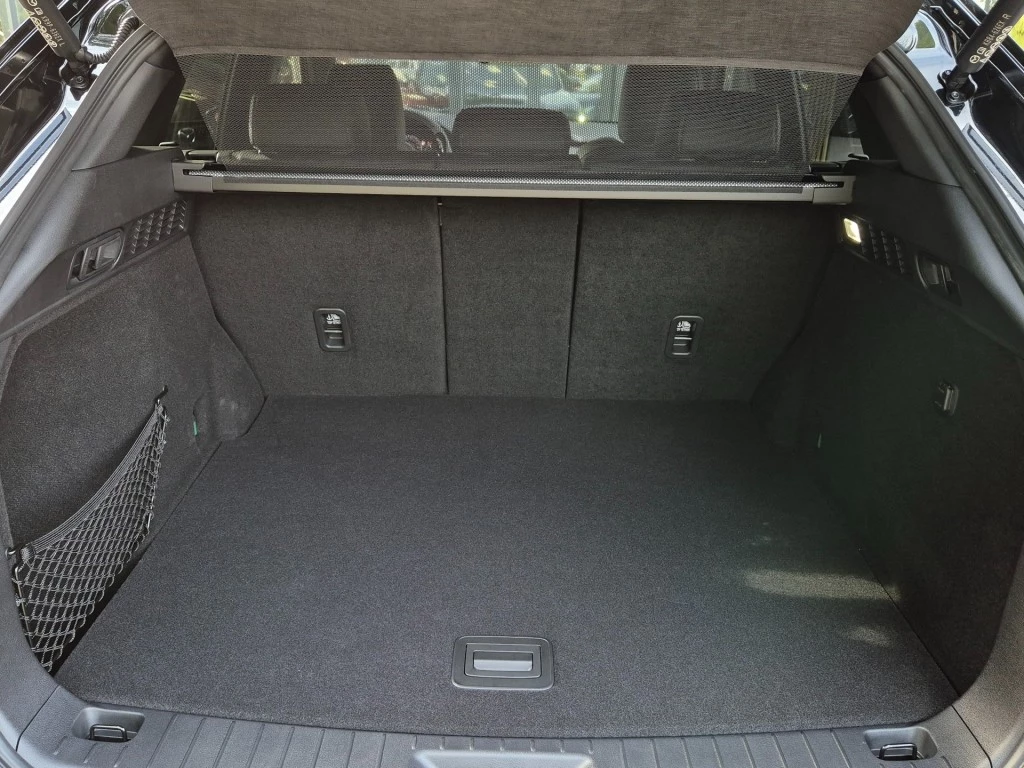 Hoofdafbeelding Mazda CX-60