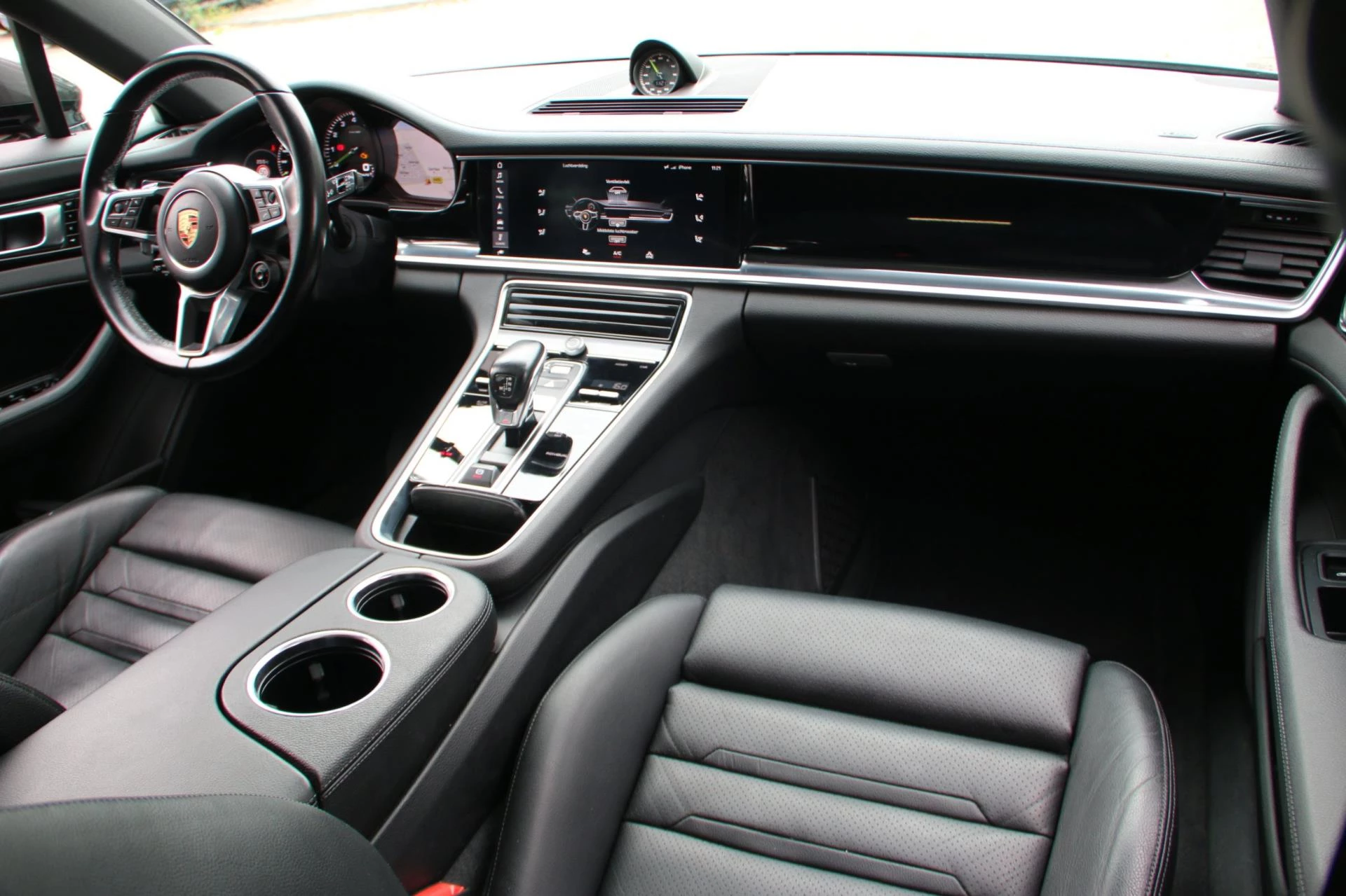 Hoofdafbeelding Porsche Panamera