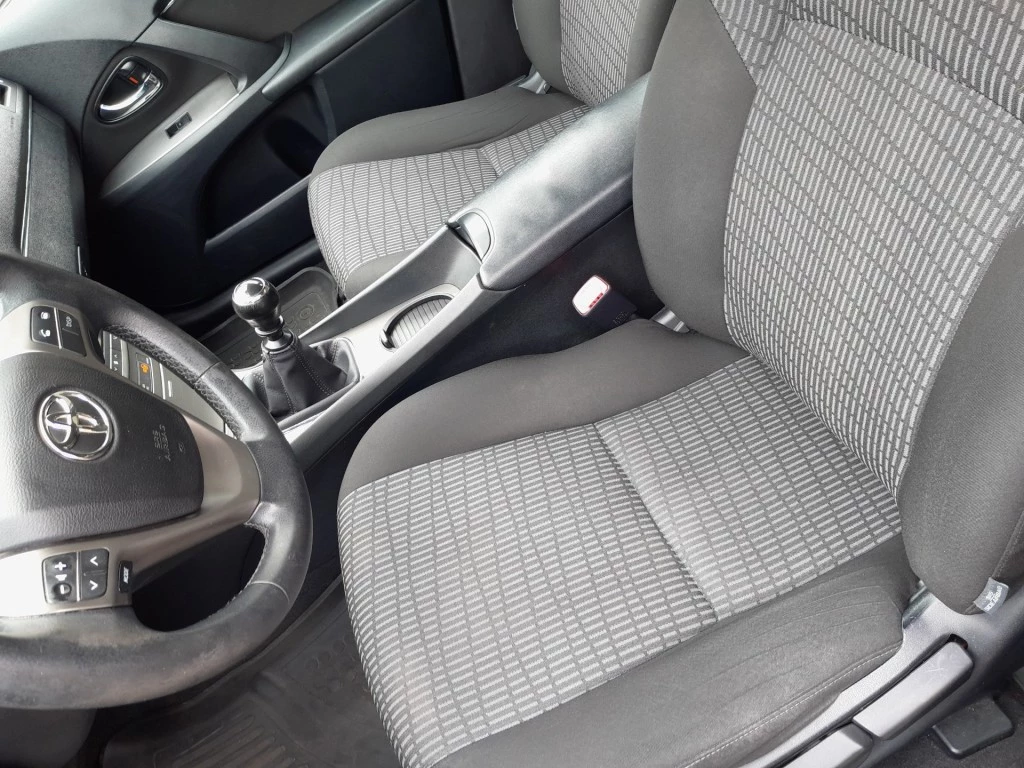 Hoofdafbeelding Toyota Avensis