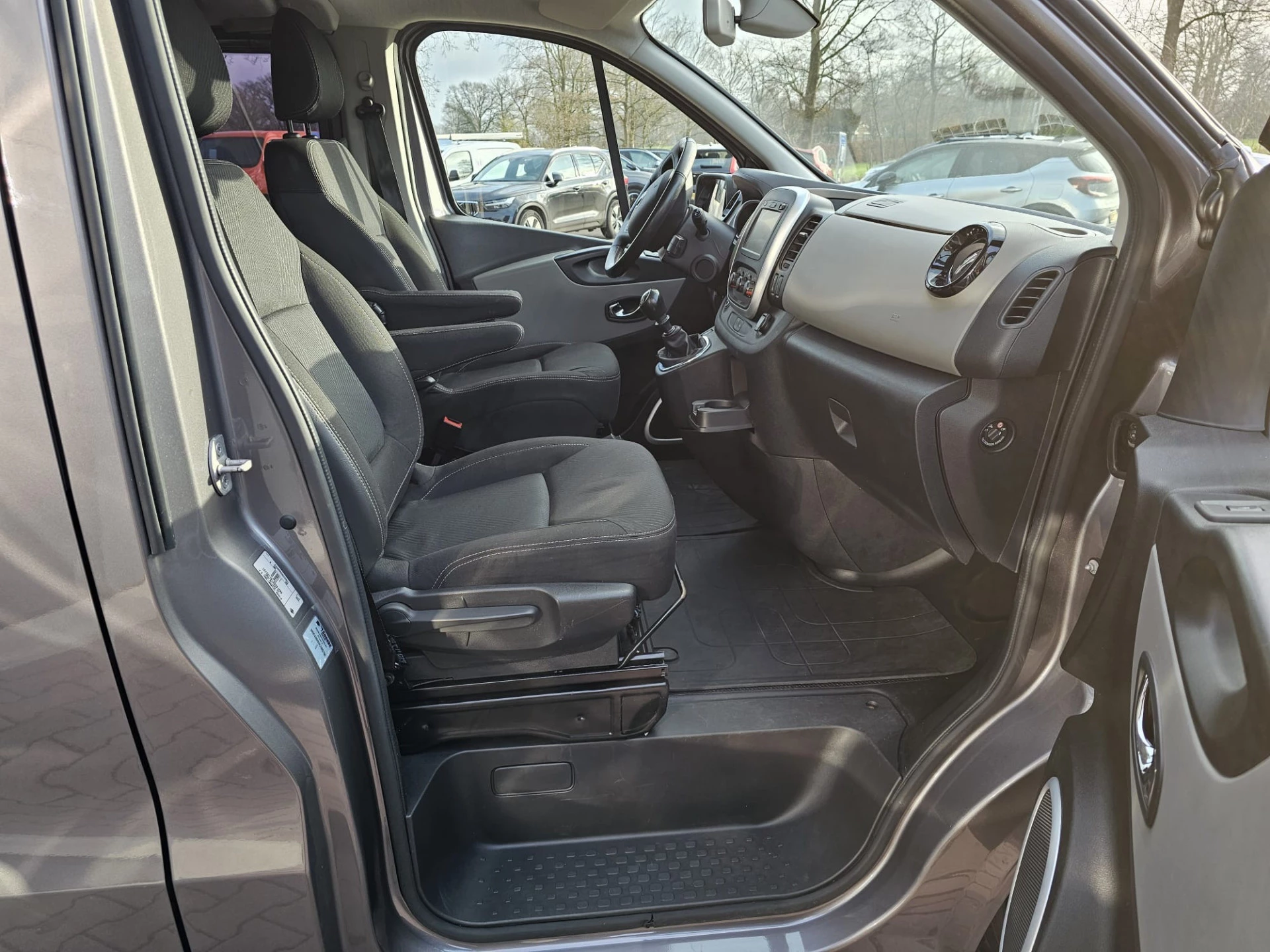 Hoofdafbeelding Nissan NV300