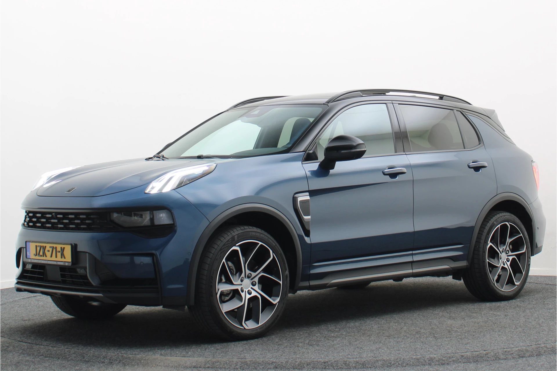 Hoofdafbeelding Lynk & Co 01