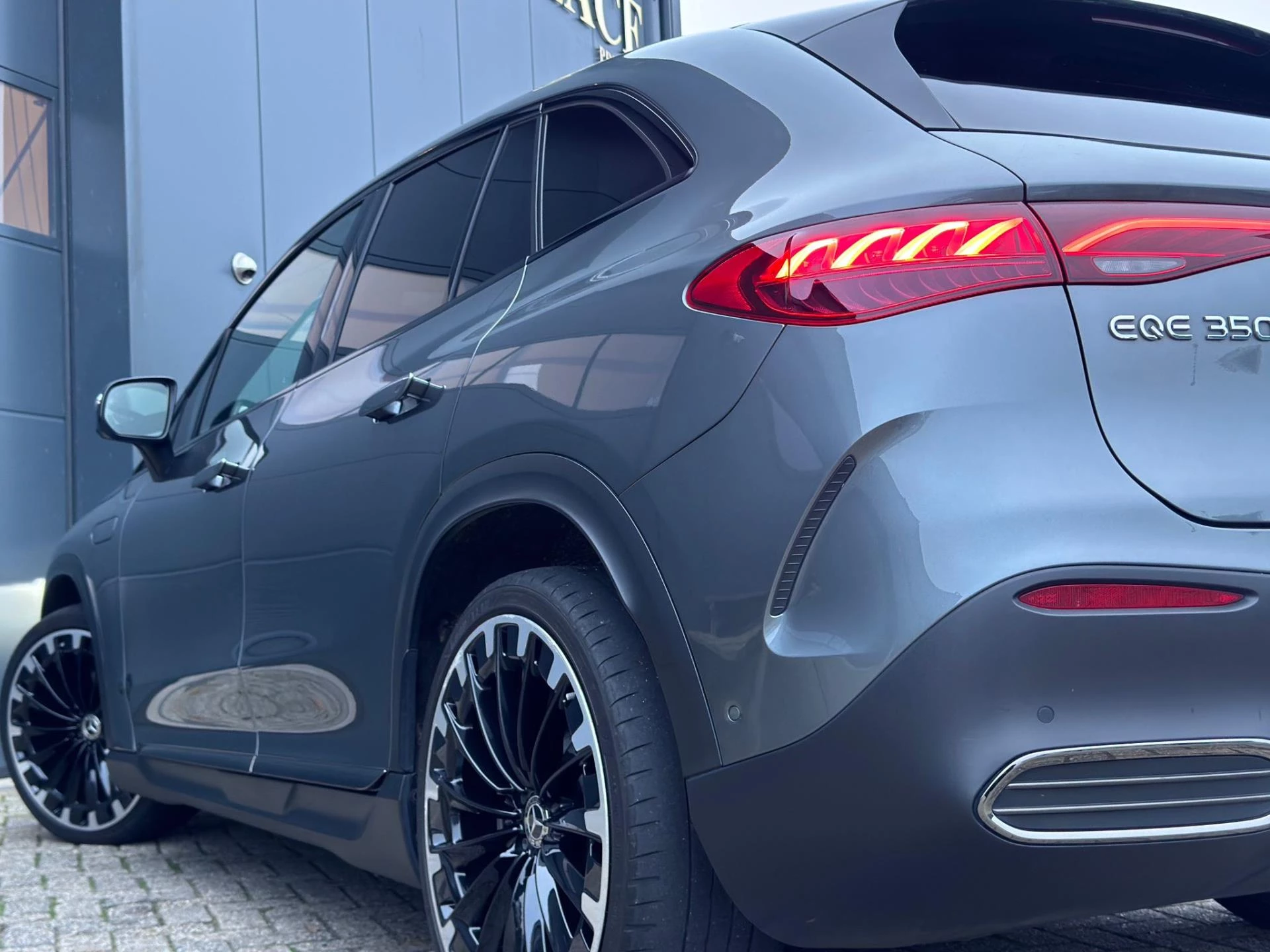 Hoofdafbeelding Mercedes-Benz EQE