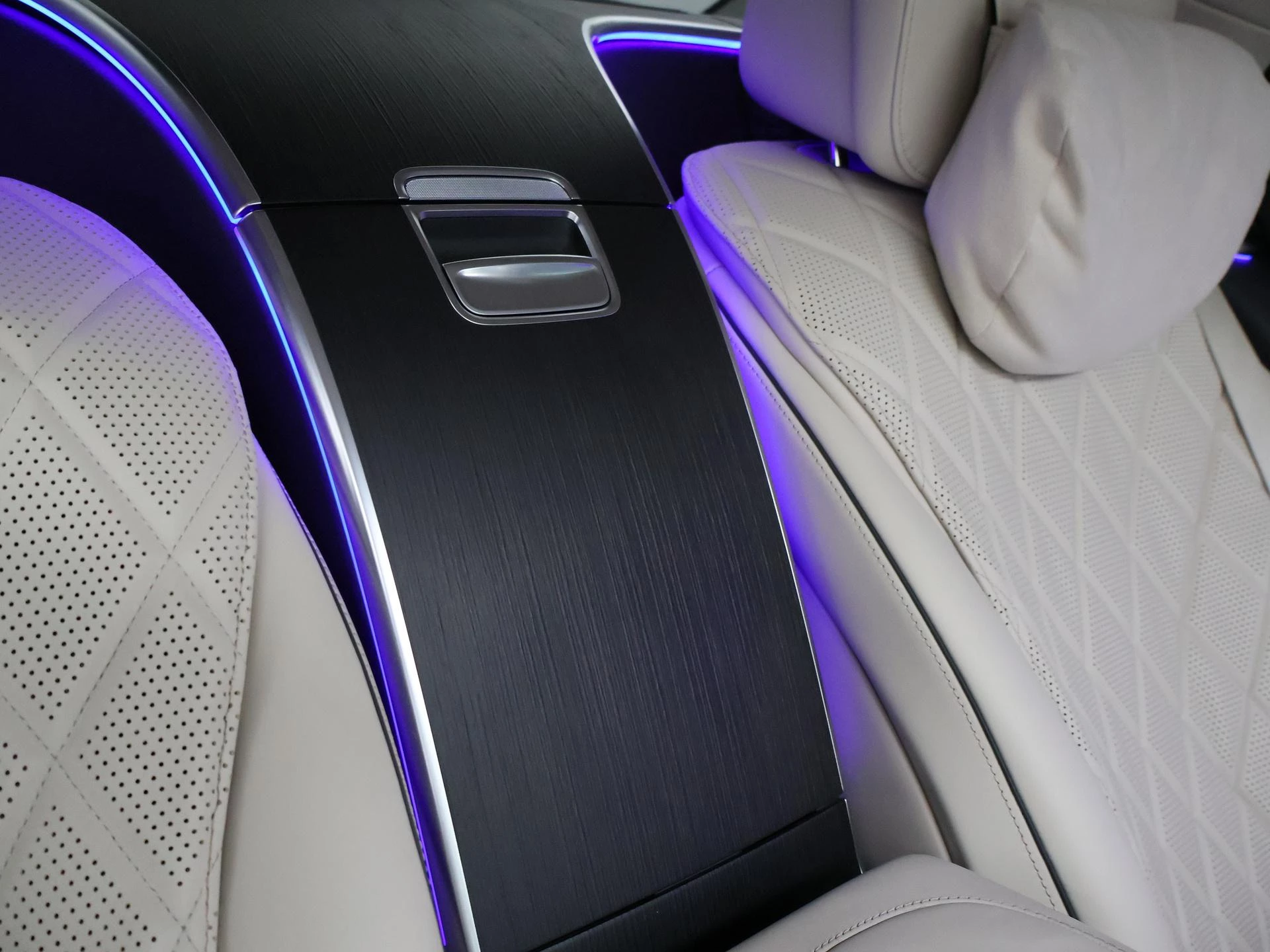Hoofdafbeelding Mercedes-Benz S-Klasse