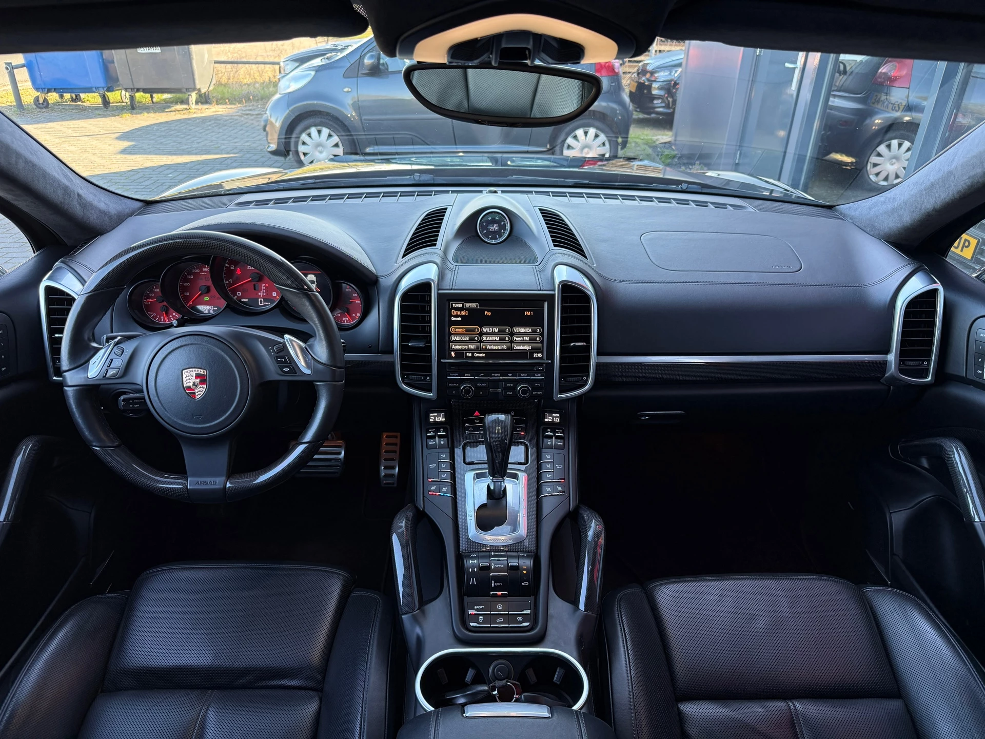 Hoofdafbeelding Porsche Cayenne