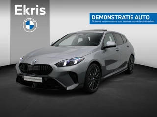 BMW 1 Serie 120 M Sportpakket Pro | Premium Pack | Comfort Access | Panoramadak | Driving Assistant | Harman Kardon | 19''