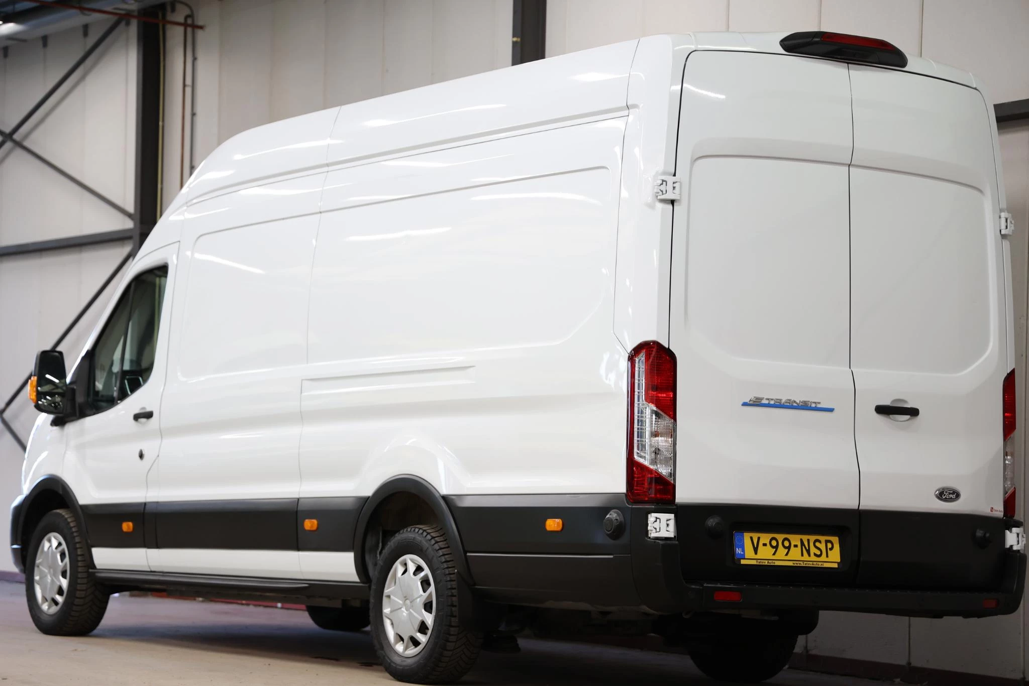 Hoofdafbeelding Ford E-Transit