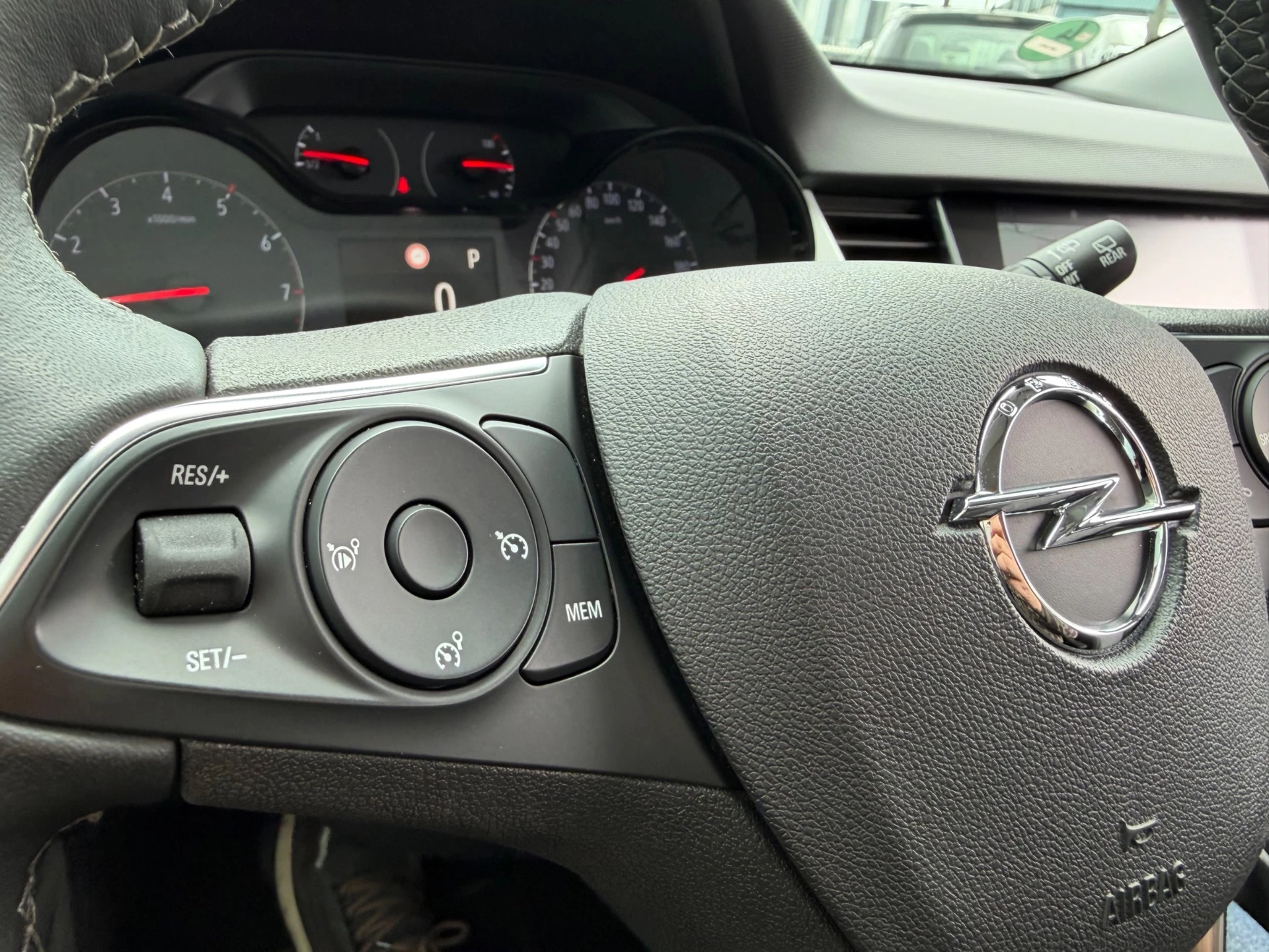 Hoofdafbeelding Opel Crossland X