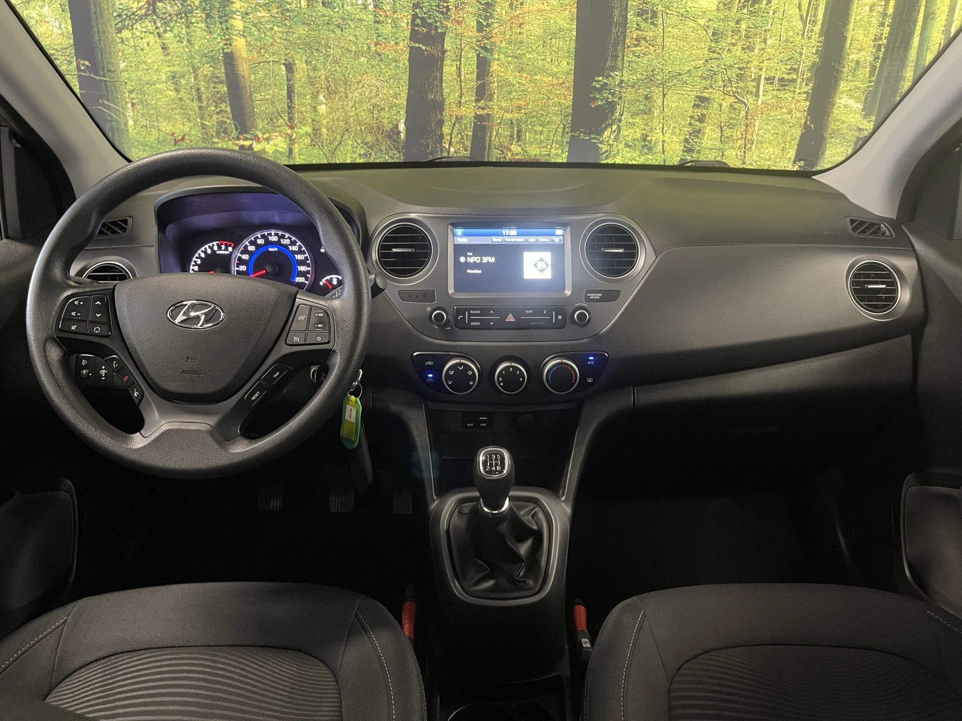 Hoofdafbeelding Hyundai i10