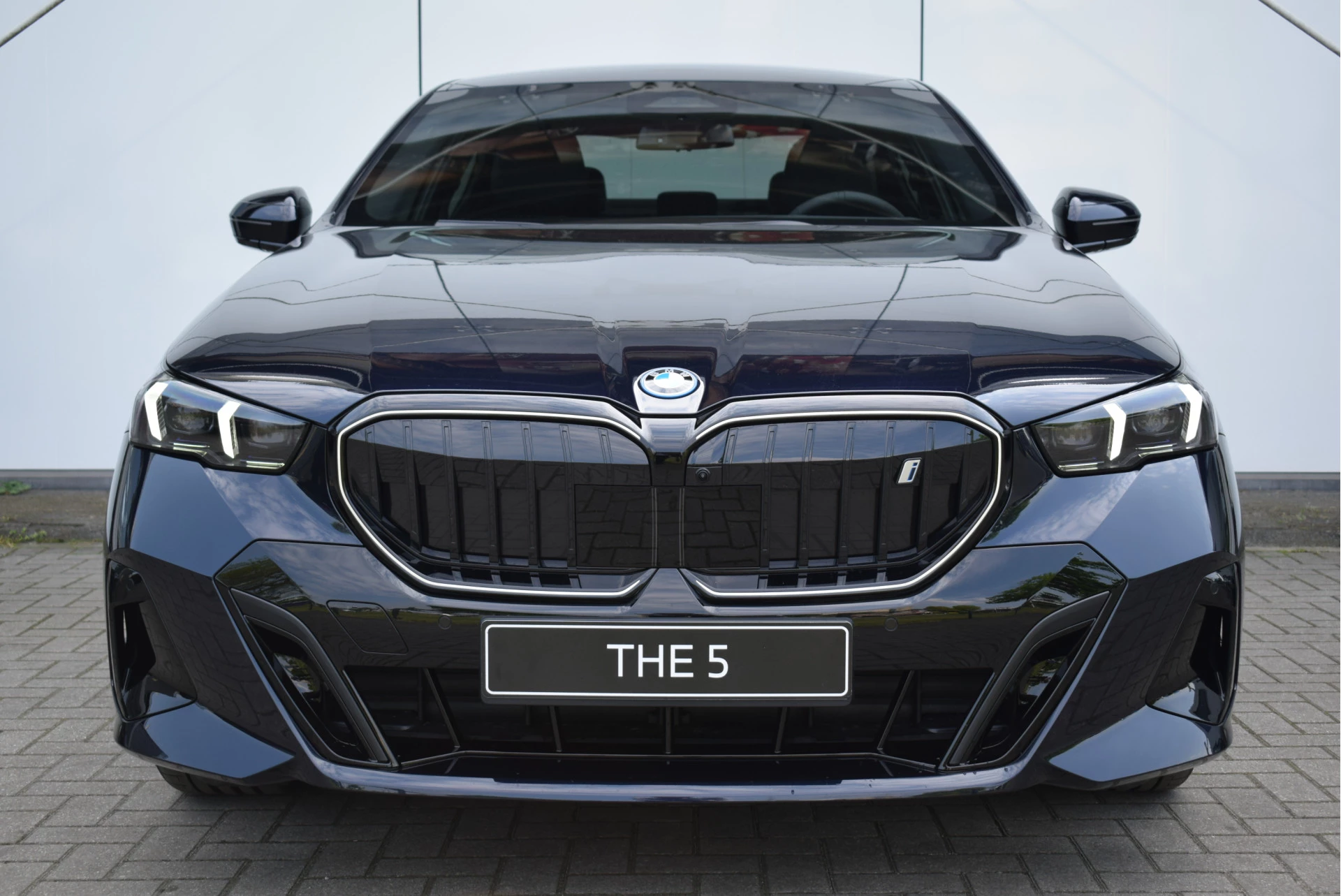 Hoofdafbeelding BMW i5
