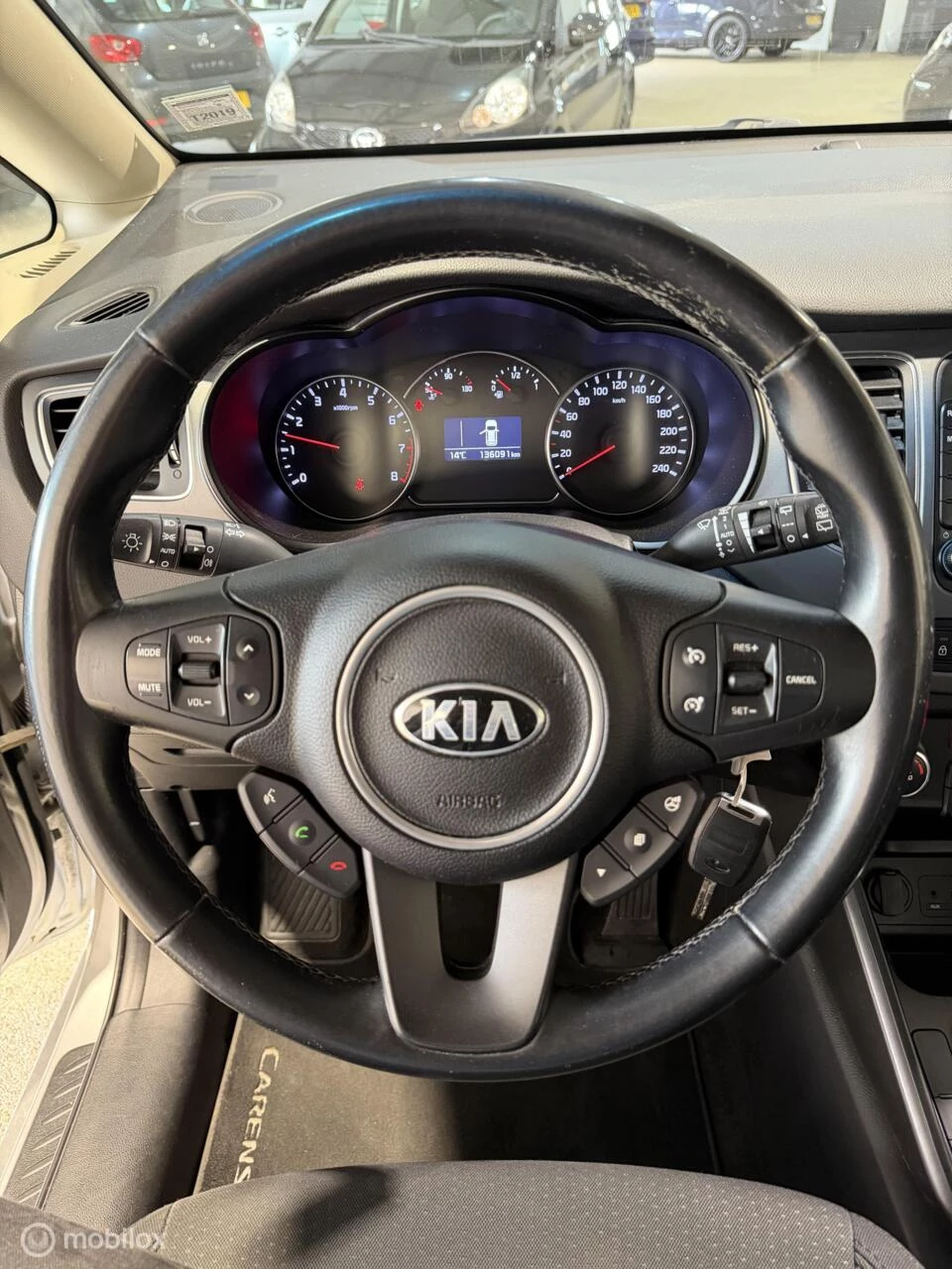 Hoofdafbeelding Kia Carens