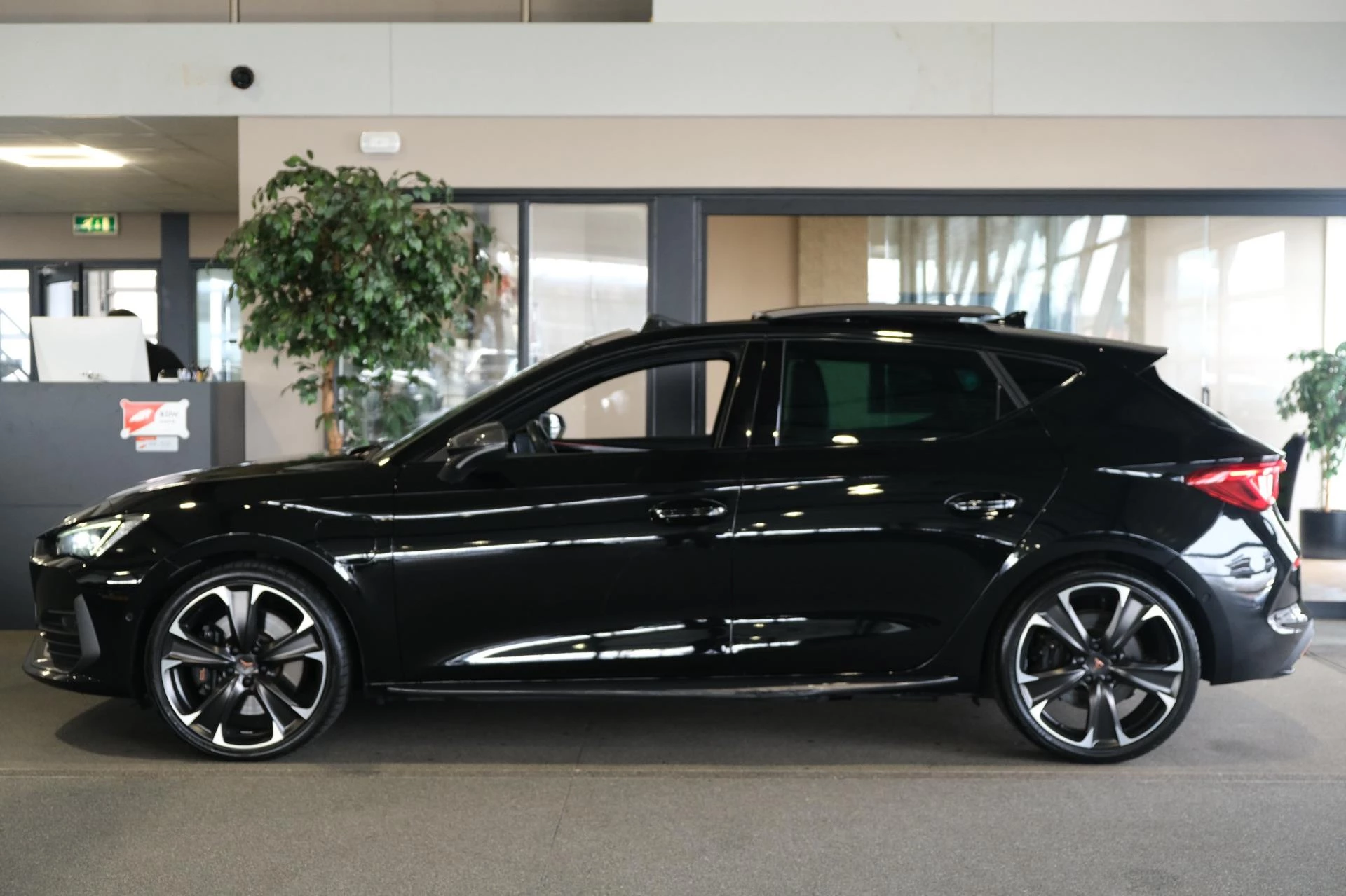 Hoofdafbeelding CUPRA Leon