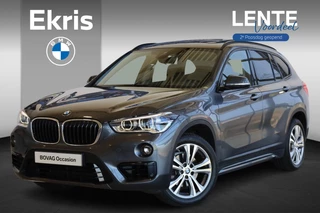 BMW X1 sDrive18i High Executive | Elektrisch Glazen Panorama-dak | Voorstoelen Verwarmd | Elektrisch Bedienbare Achterklep | Lentevoordeel