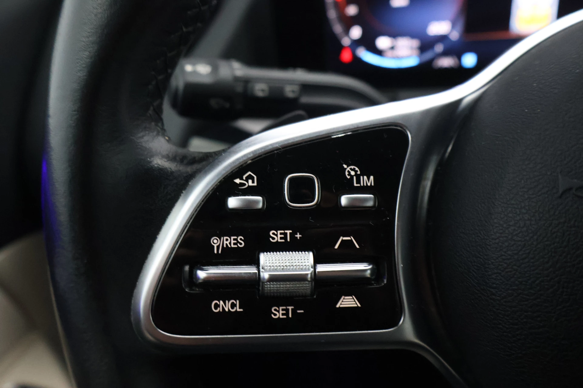 Hoofdafbeelding Mercedes-Benz EQA