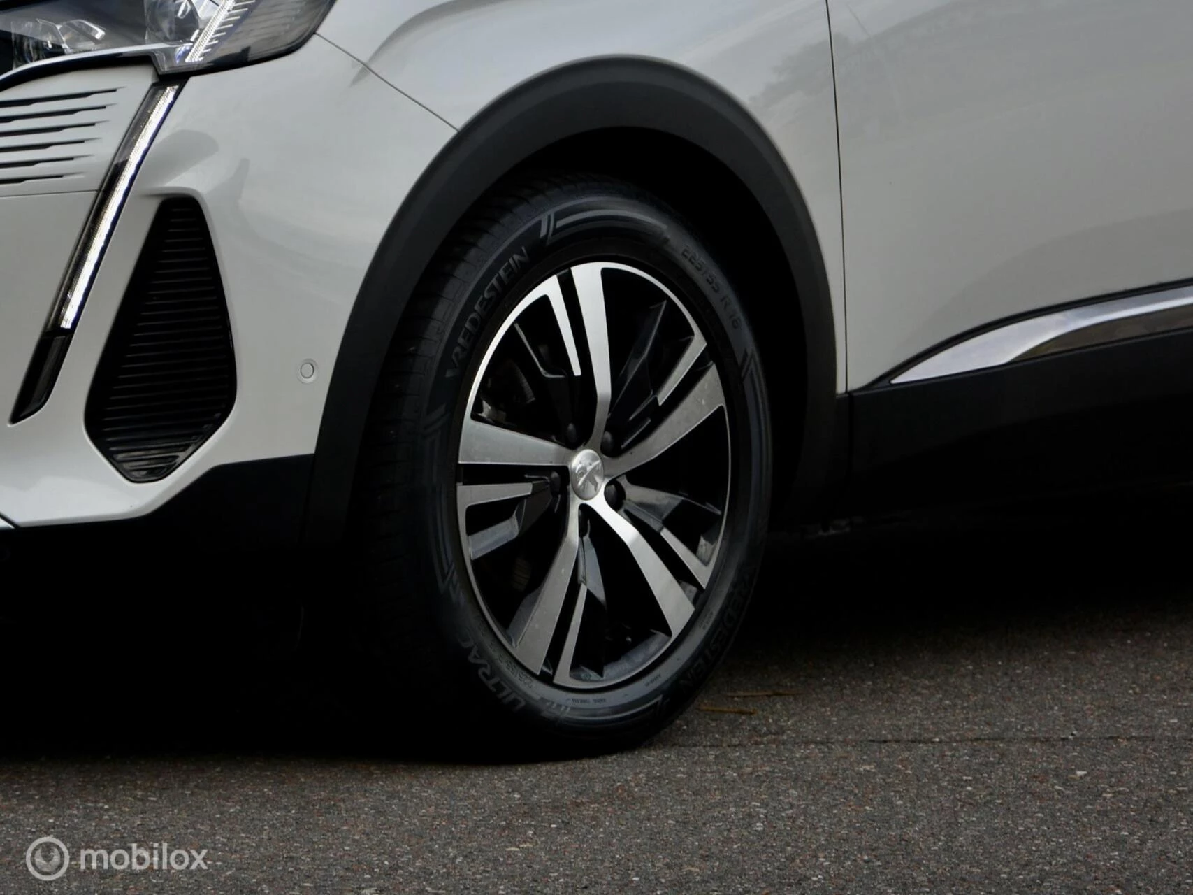 Hoofdafbeelding Peugeot 5008