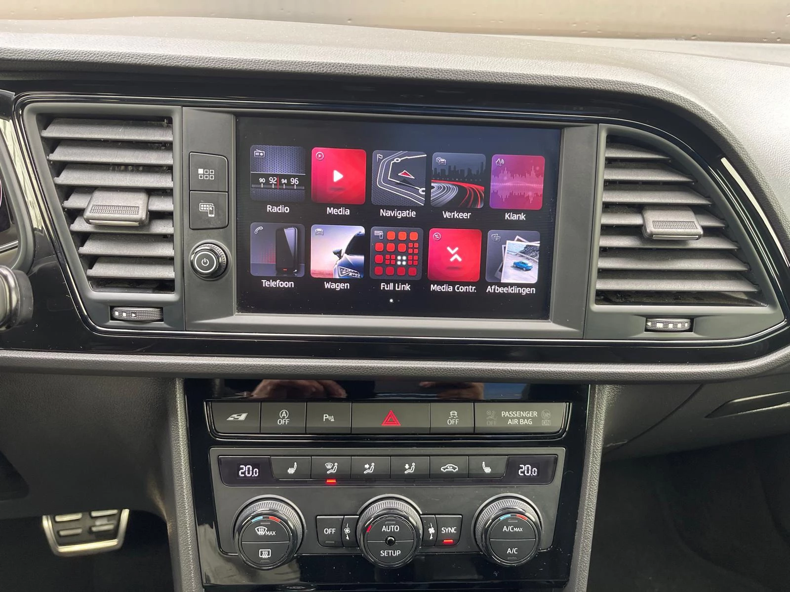 Hoofdafbeelding SEAT Leon