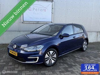 Hoofdafbeelding Volkswagen e-Golf Volkswagen e-Golf 136pk E-DITION 36kWh 2018 / Virtual Cockpit / Camera / Carplay / Adaptive cruise / NAP