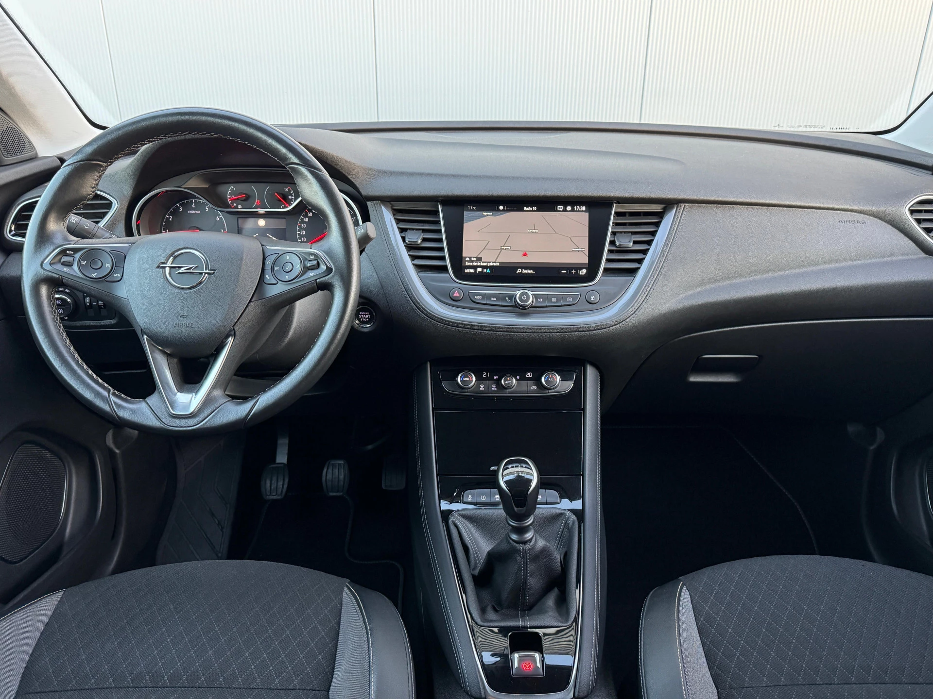 Hoofdafbeelding Opel Grandland X