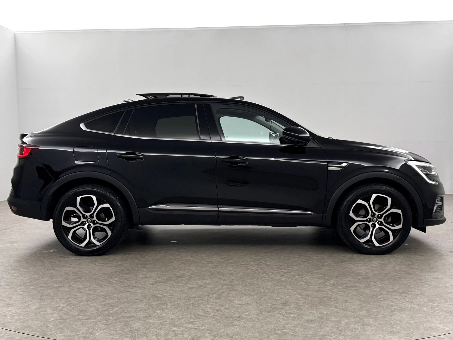 Hoofdafbeelding Renault Arkana