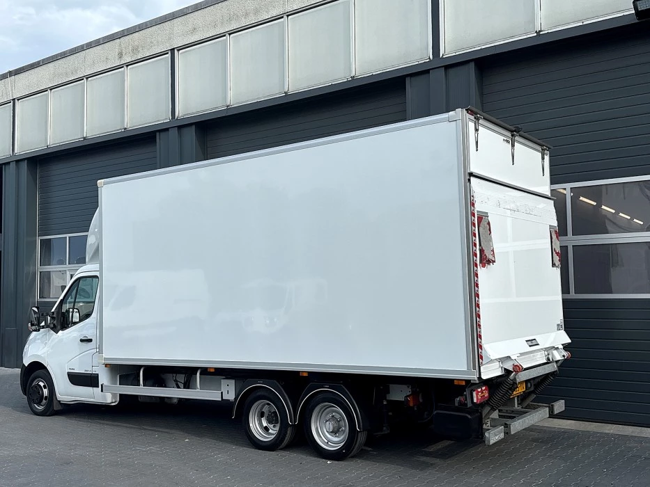 Hoofdafbeelding Opel Movano