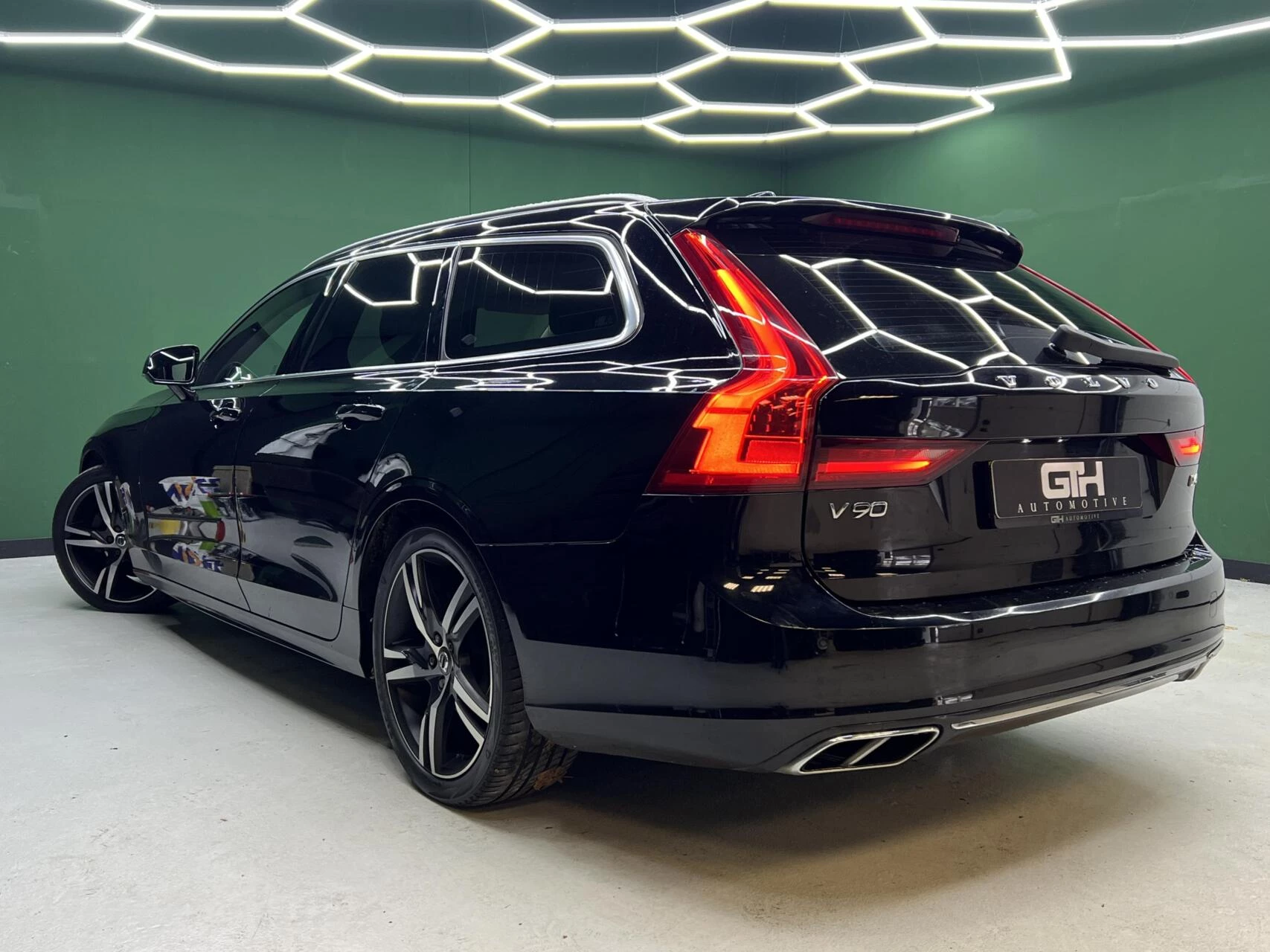 Hoofdafbeelding Volvo V90