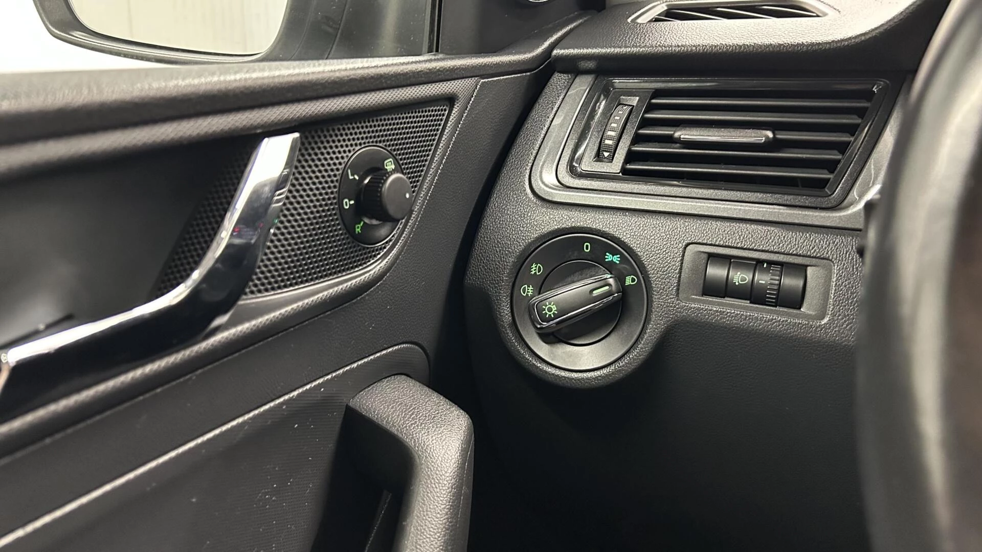 Hoofdafbeelding Škoda Rapid