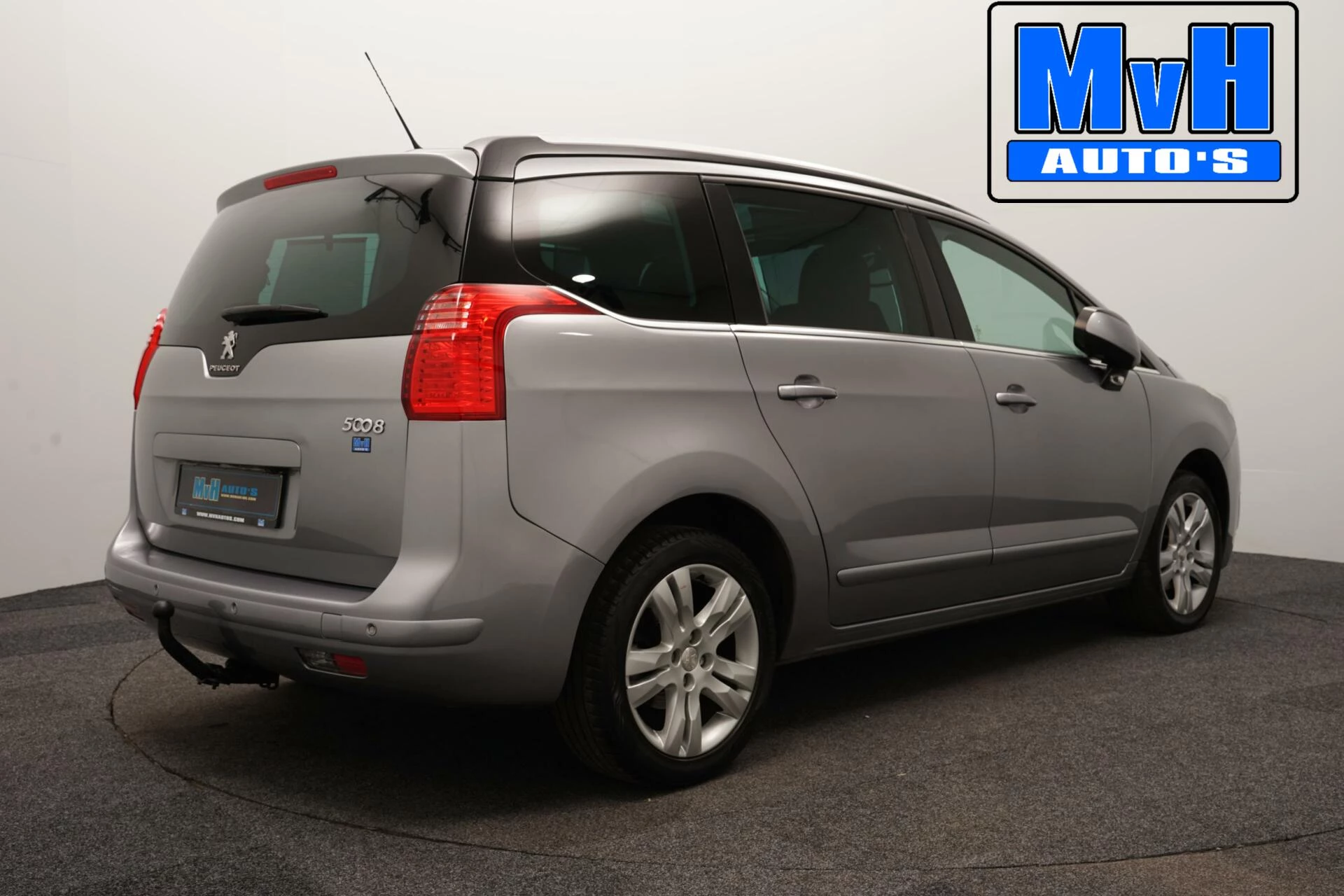 Hoofdafbeelding Peugeot 5008
