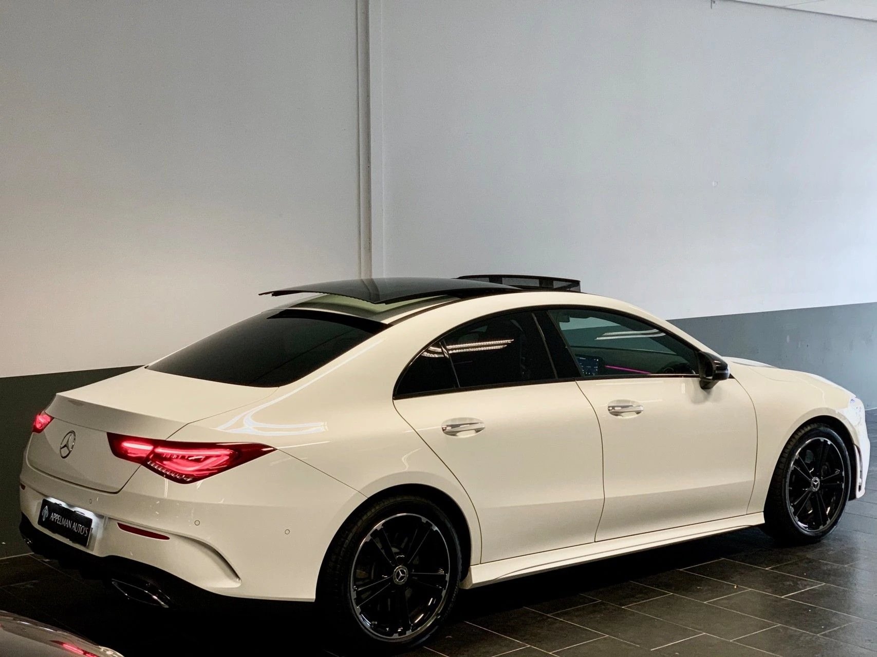 Hoofdafbeelding Mercedes-Benz CLA