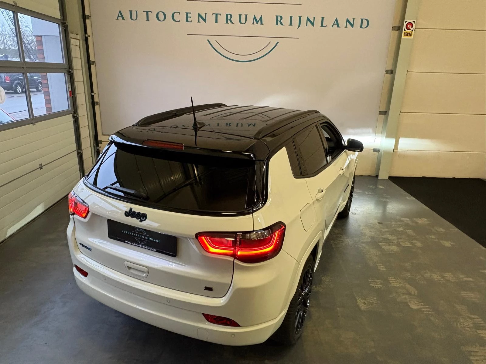 Hoofdafbeelding Jeep Compass