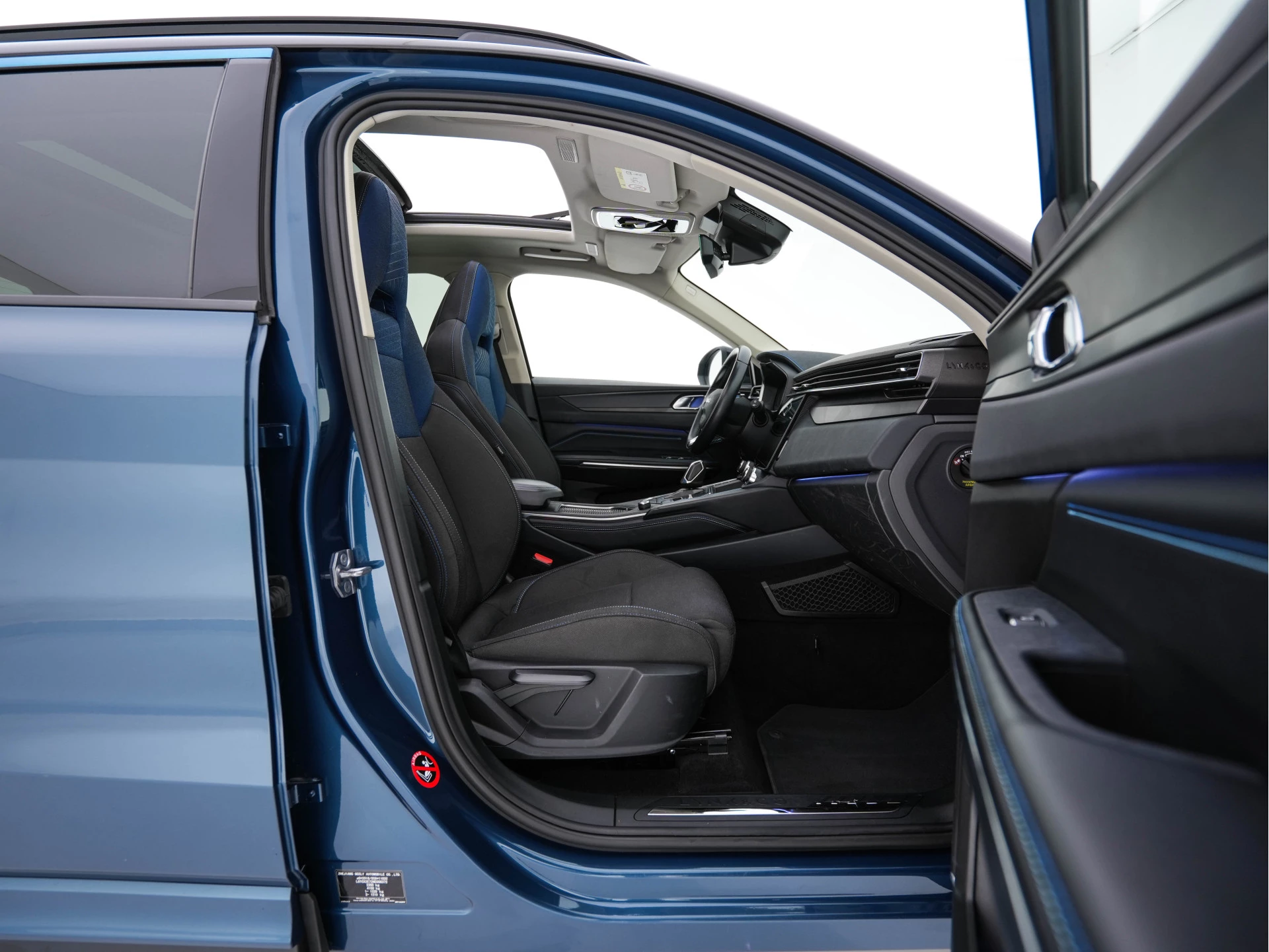 Hoofdafbeelding Lynk & Co 01