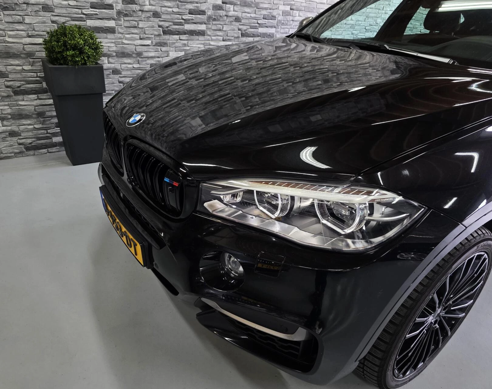 Hoofdafbeelding BMW X6