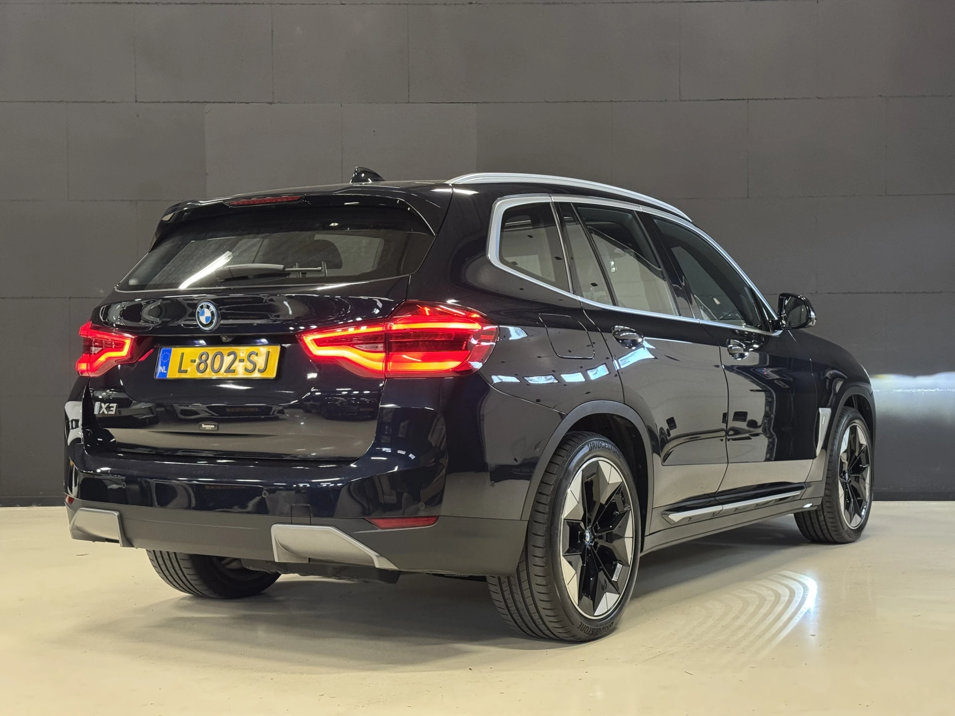 Hoofdafbeelding BMW iX3