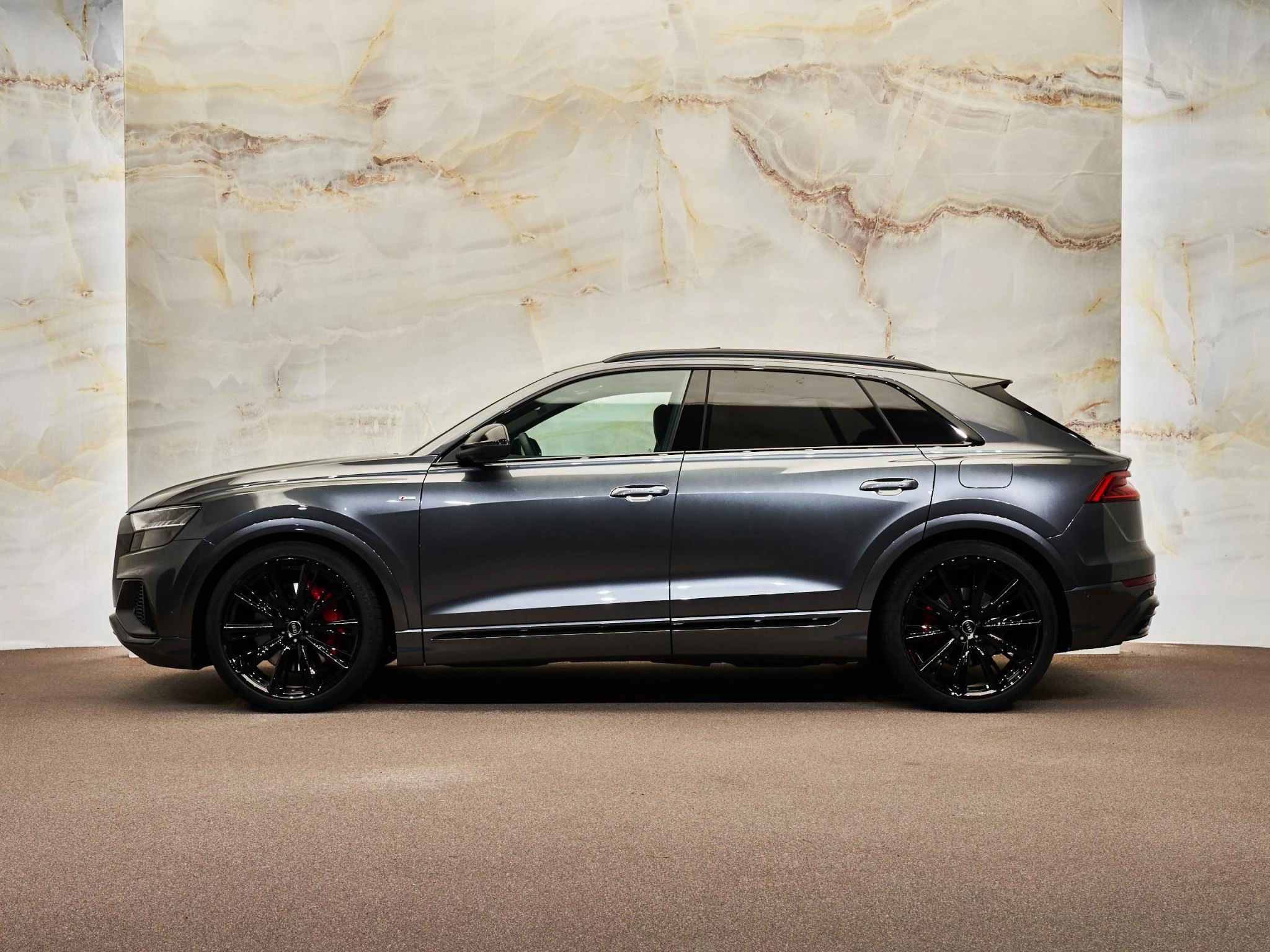 Hoofdafbeelding Audi Q8