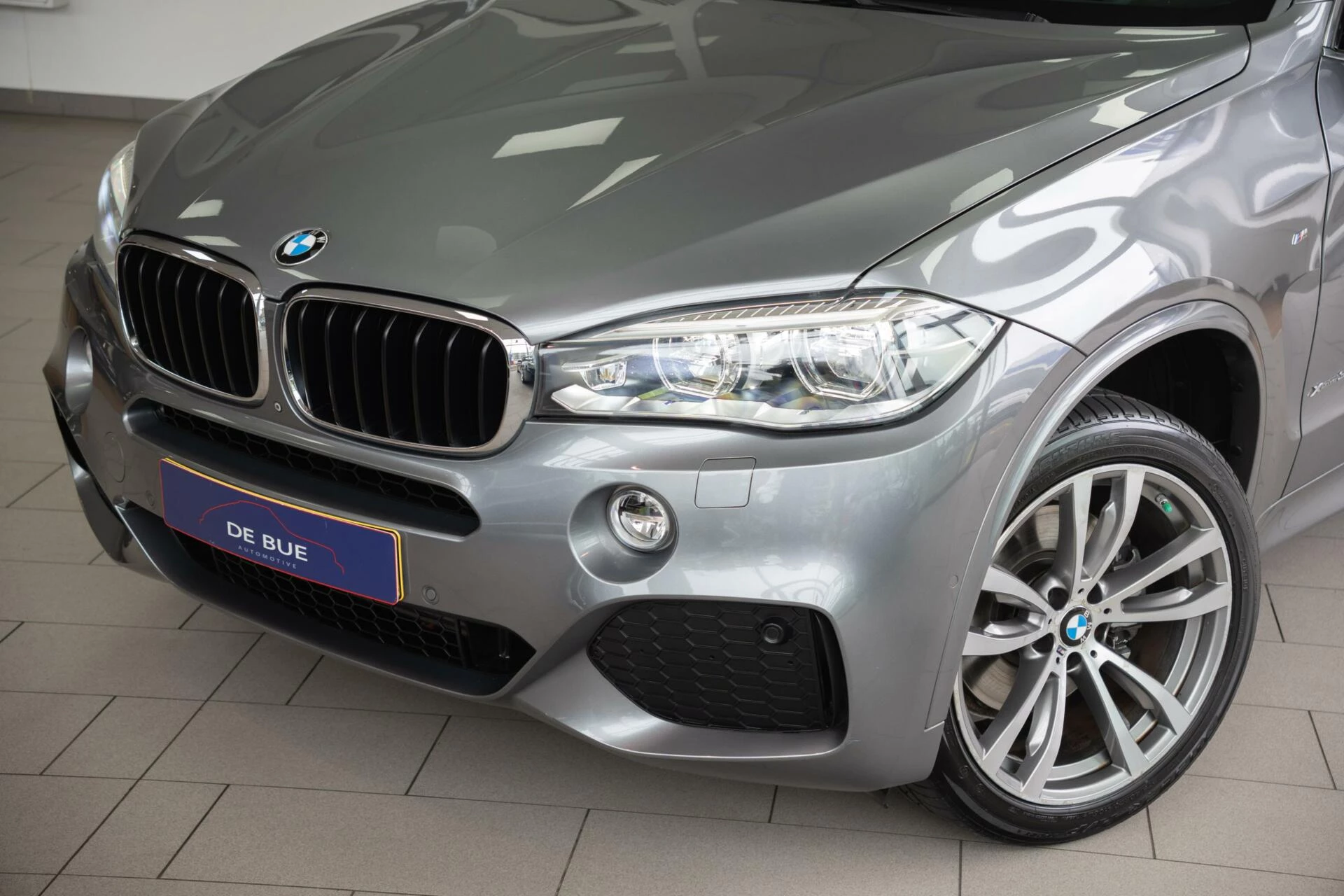 Hoofdafbeelding BMW X5