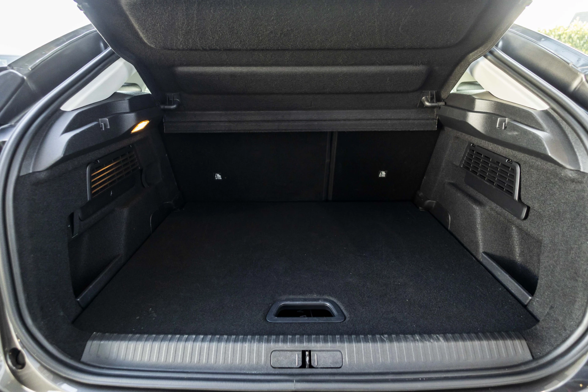 Hoofdafbeelding Citroën ë-C4