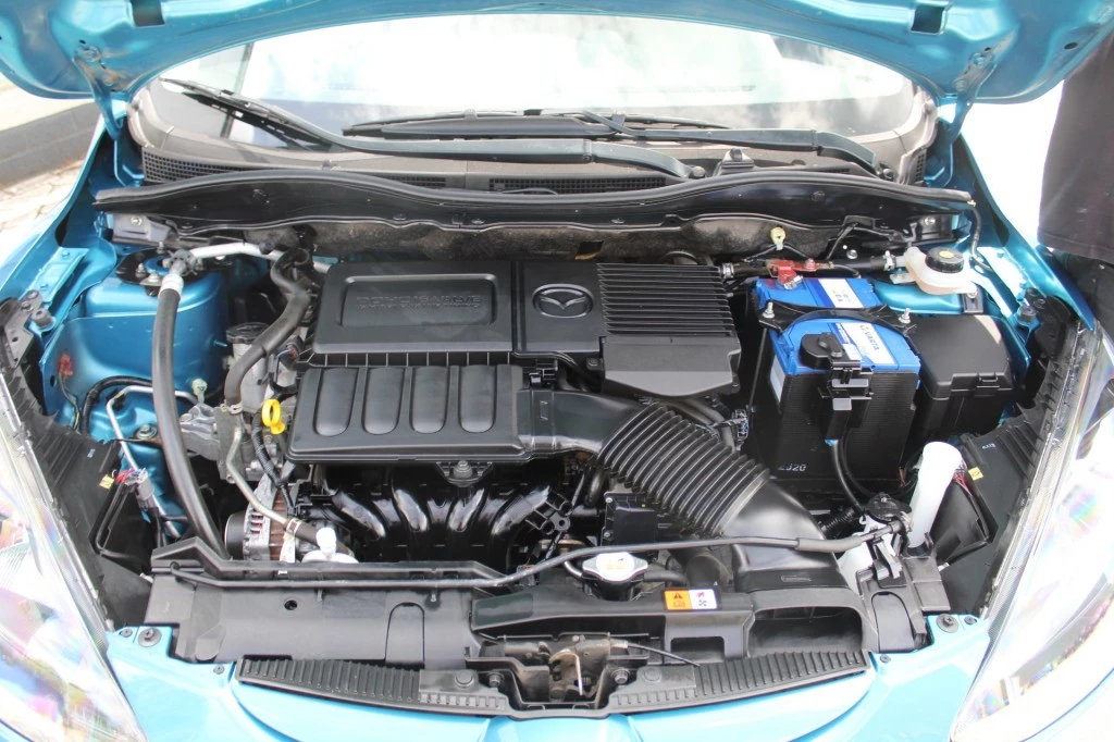 Hoofdafbeelding Mazda 2