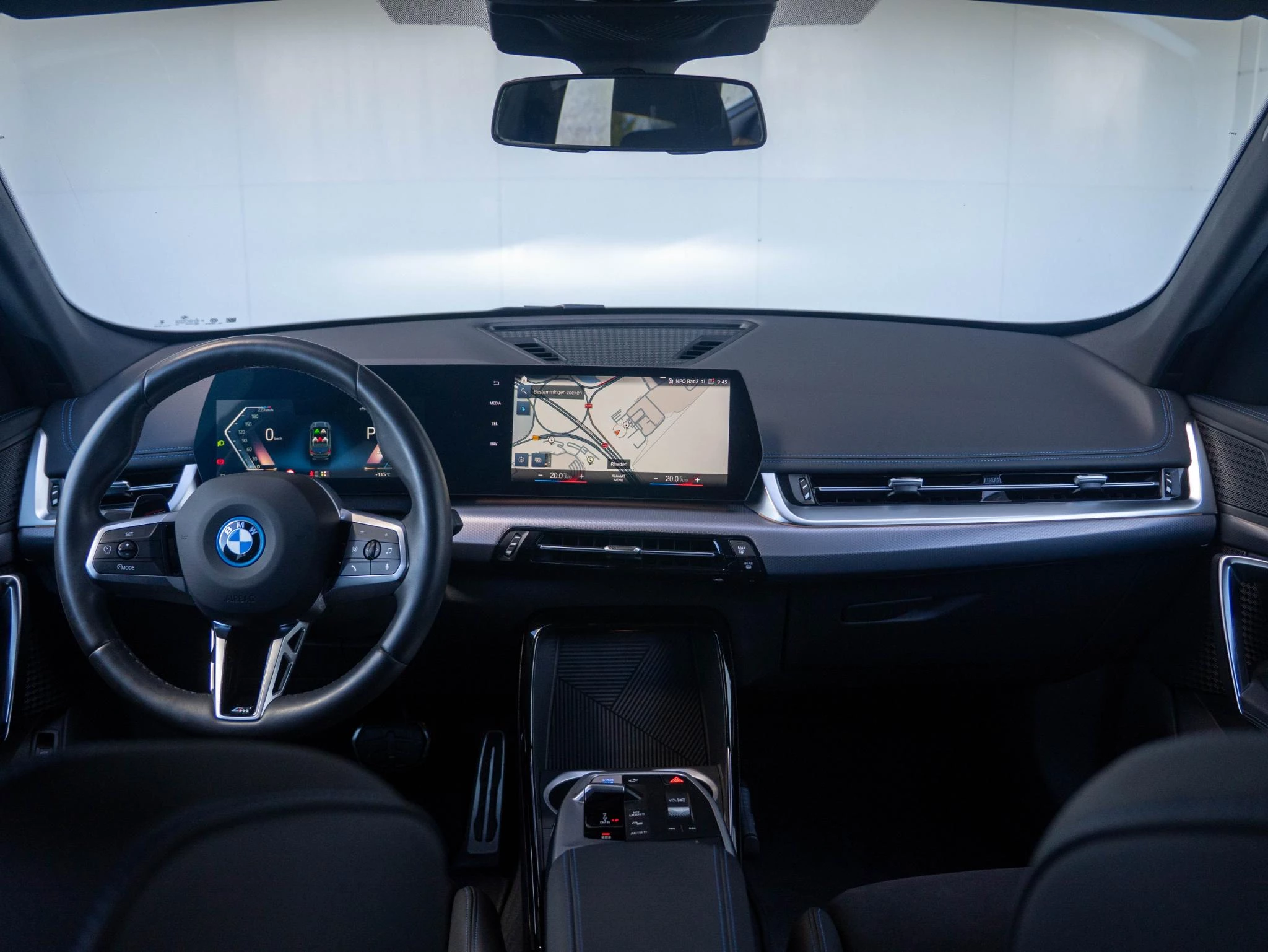 Hoofdafbeelding BMW iX1