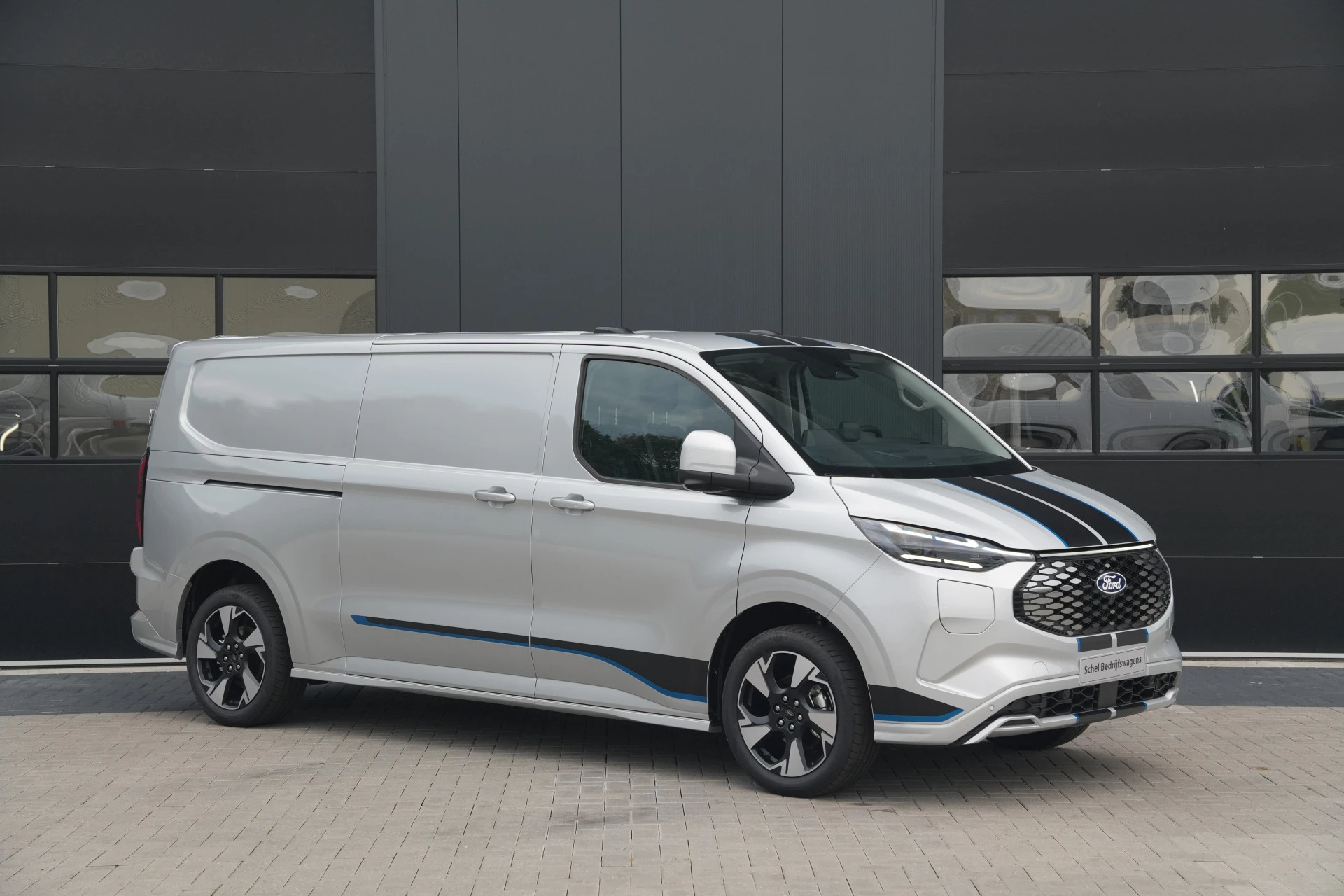 Ford E-Transit Custom